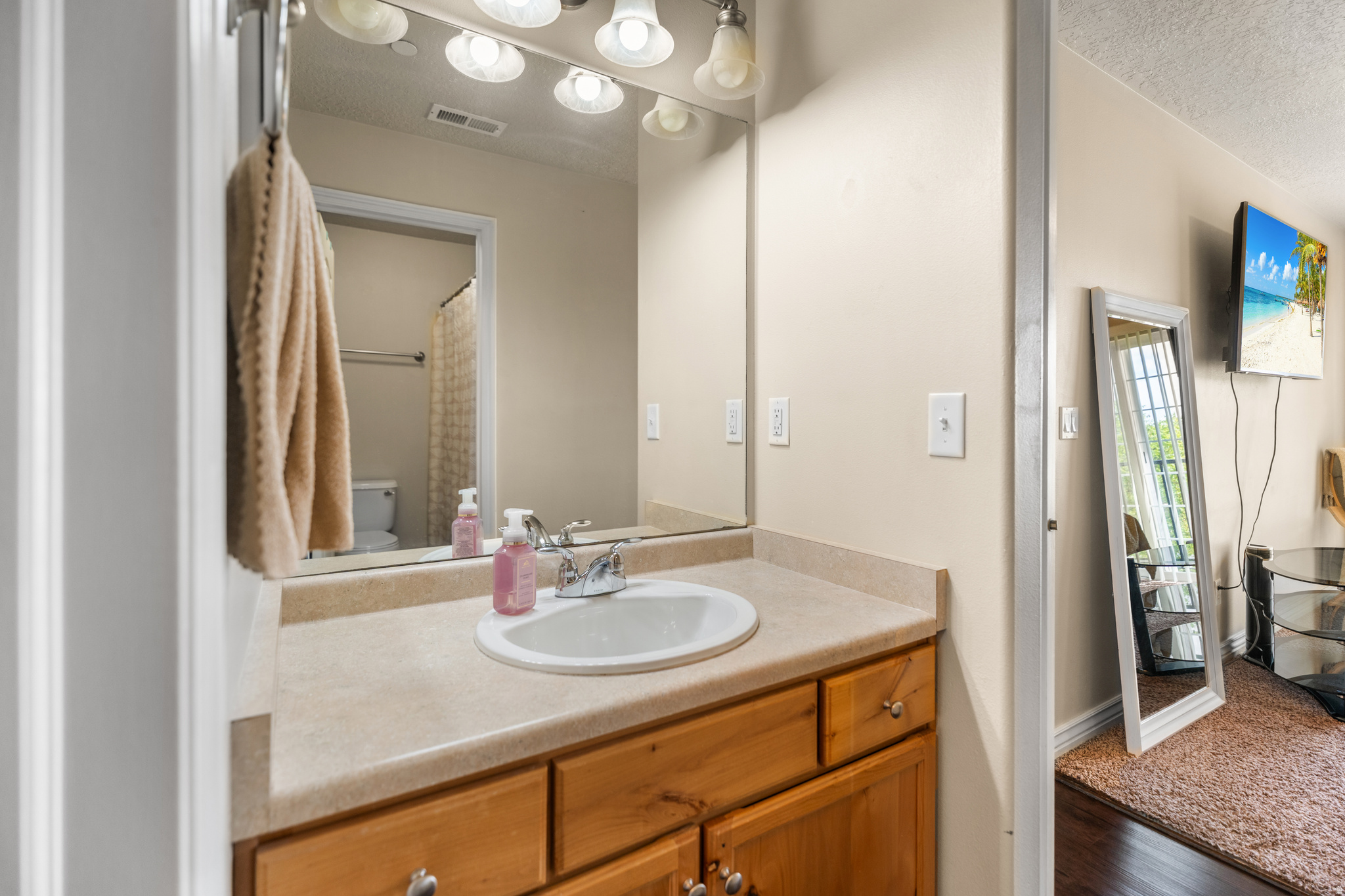 CAMBRIA - Residential