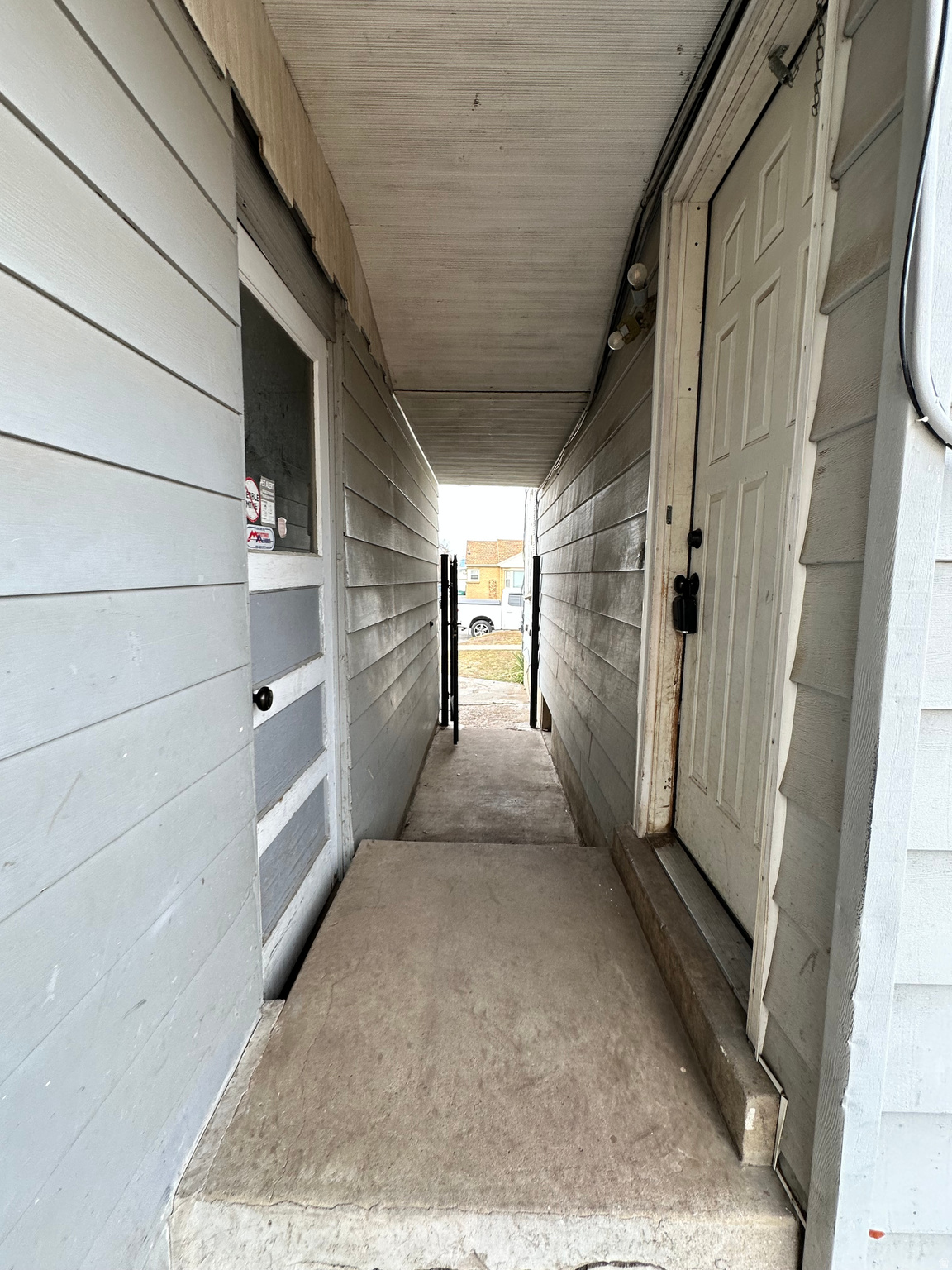 ROY PARK - Residential