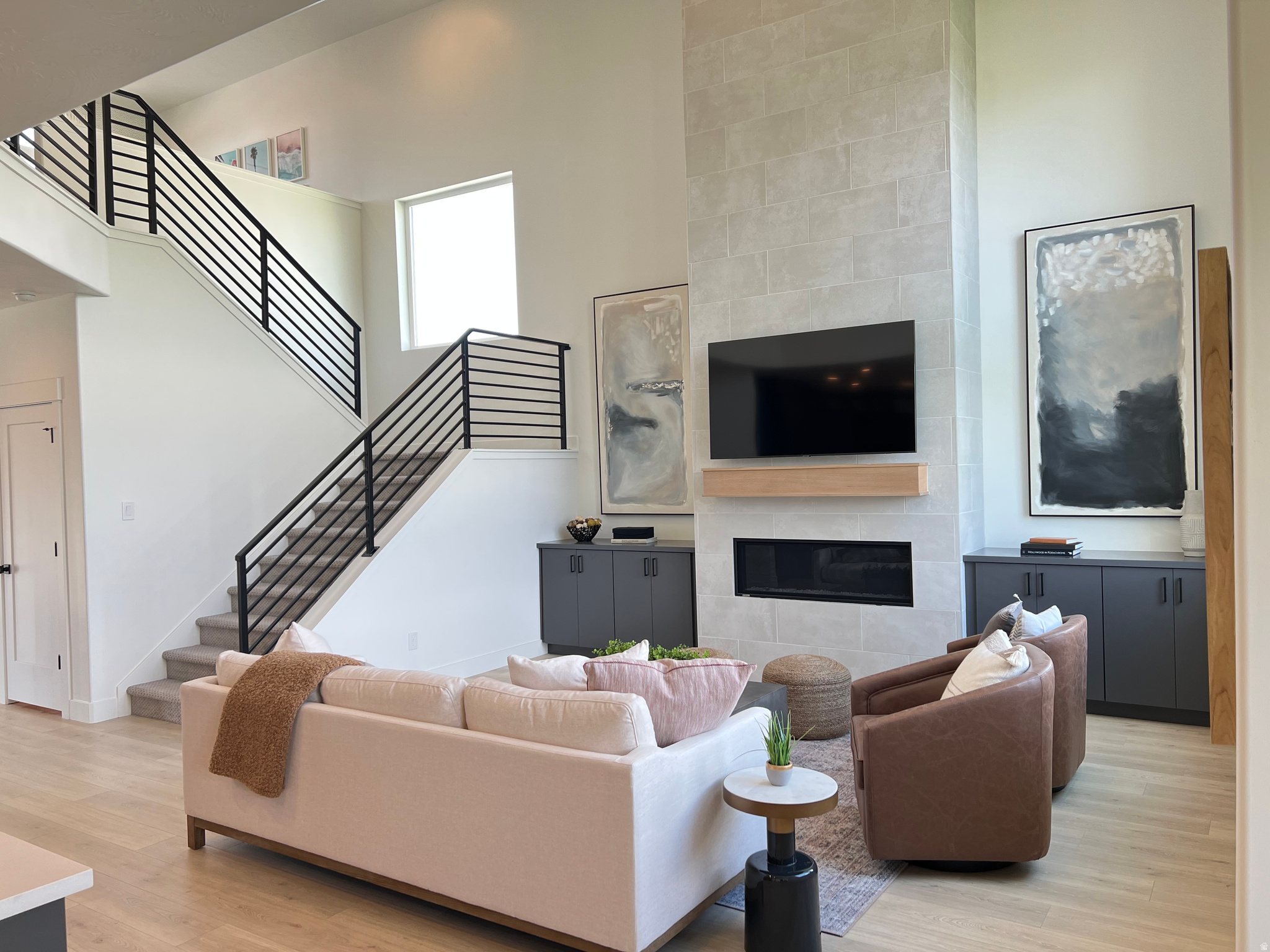 LAKEVIEW FIELDS - Residential