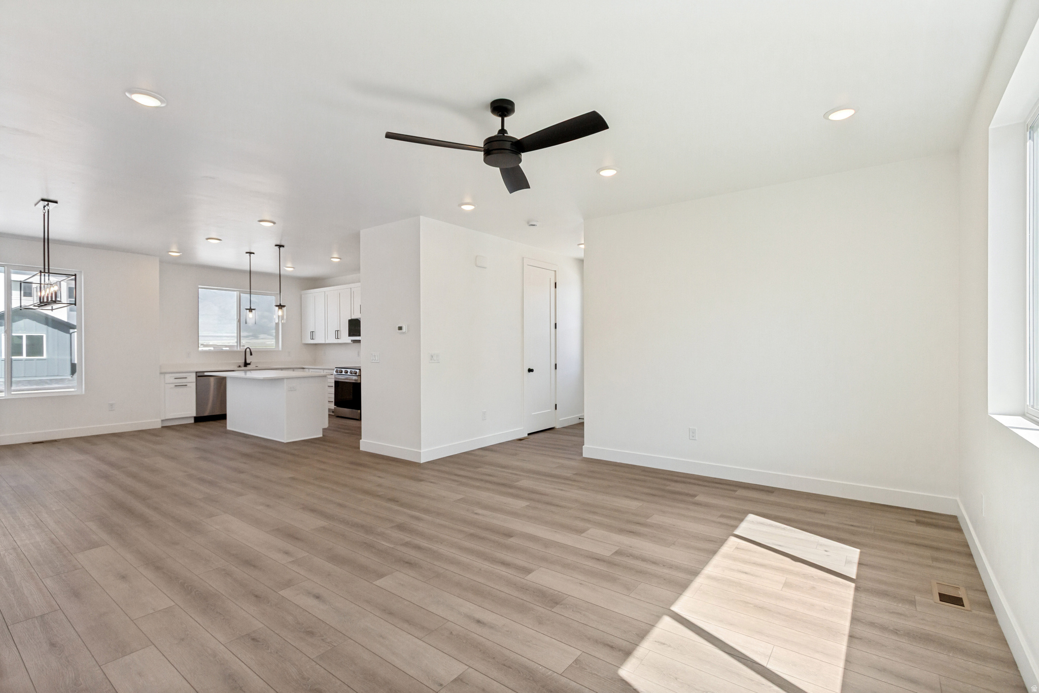 TOWNS AT BRYLEE FARMS - Residential