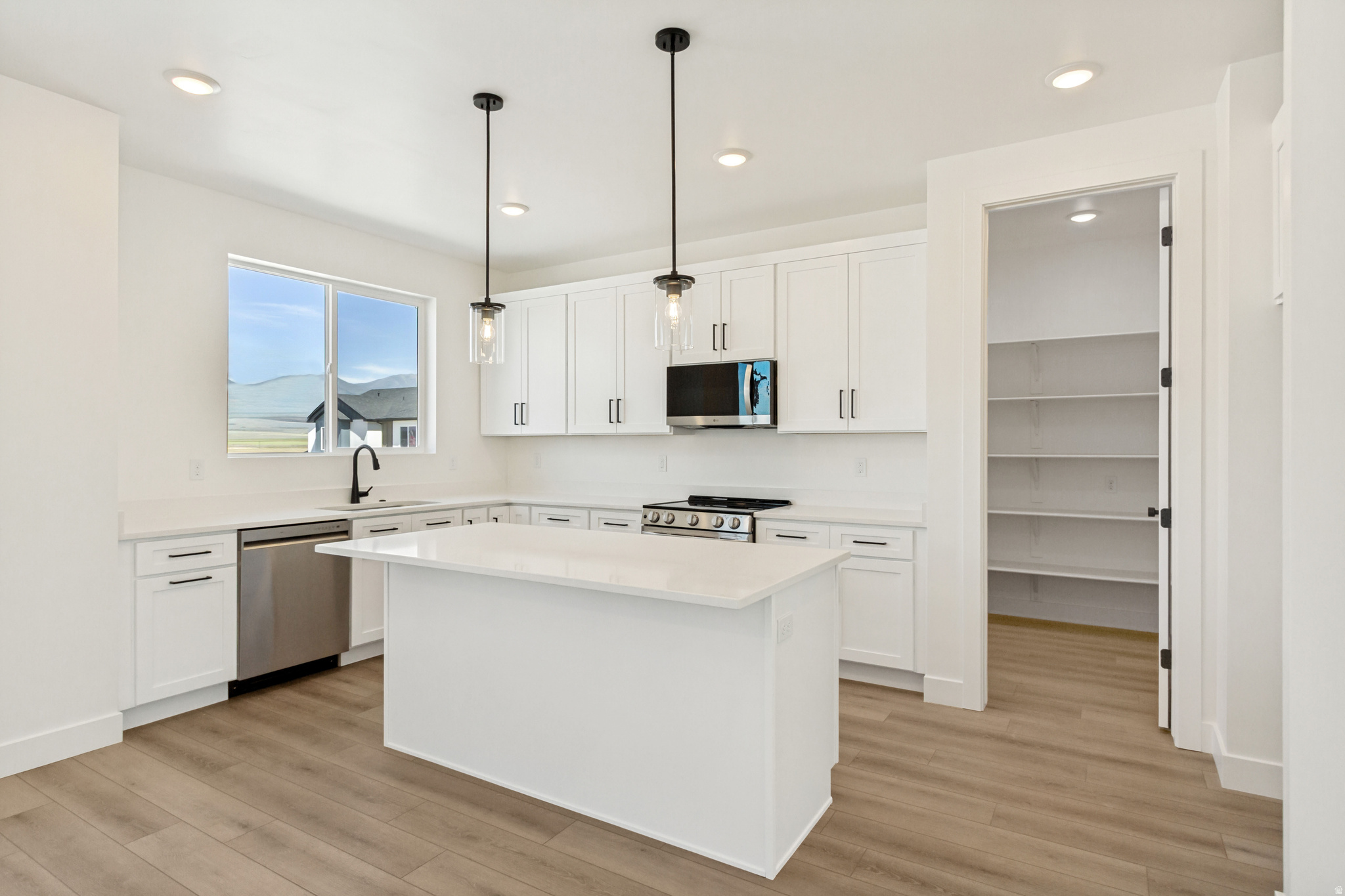 TOWNS AT BRYLEE FARMS - Residential