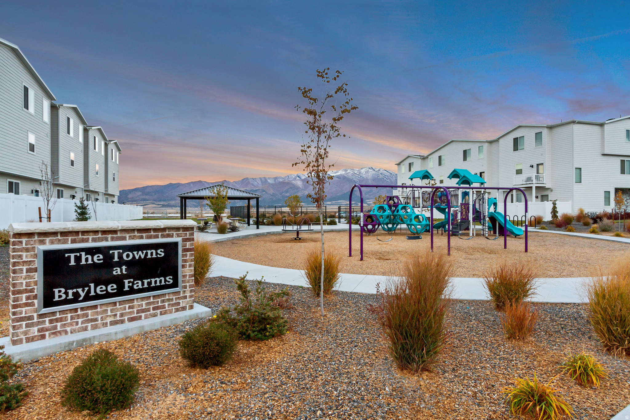 TOWNS AT BRYLEE FARMS - Residential