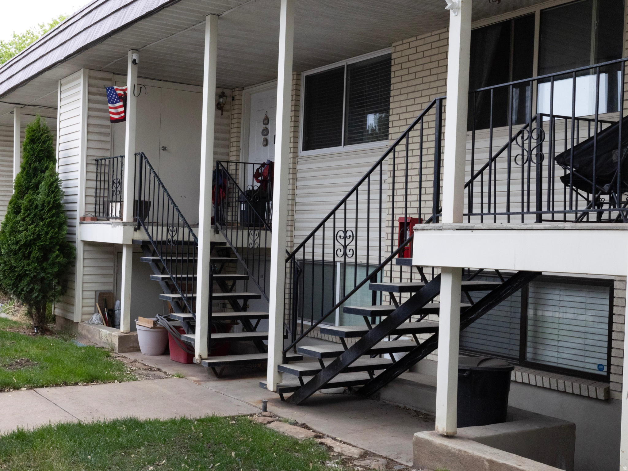 LAKEVIEW - Residential