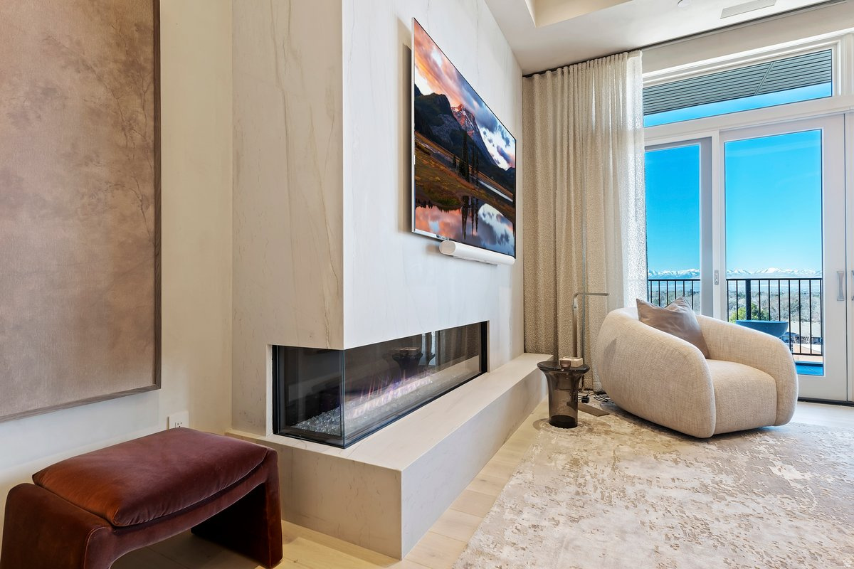 HOLLADAY HILLS - Residential