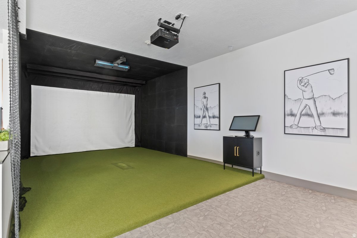 HOLLADAY HILLS - Residential