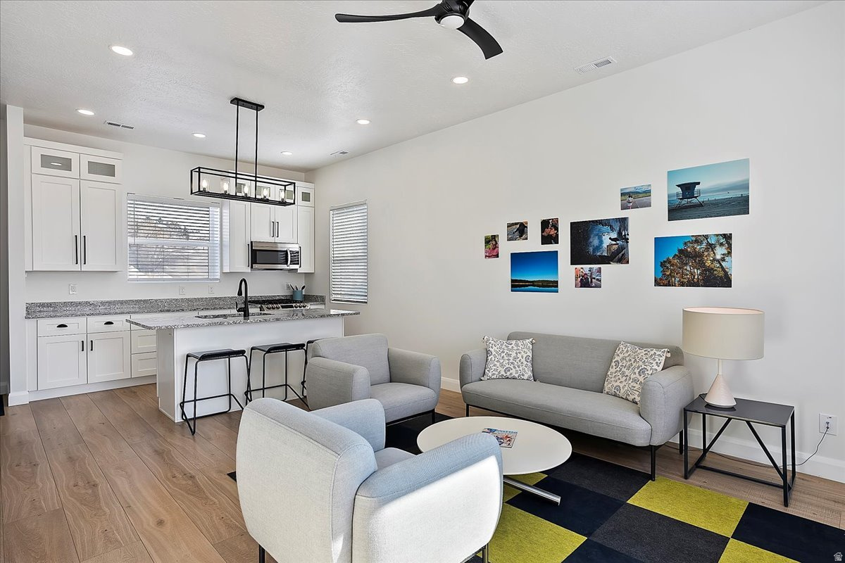 THE PEAKS - Residential