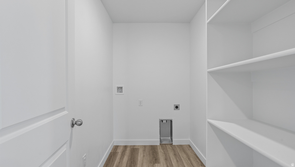 LAVENDAR CANYON AT LONG VALLEY - Residential