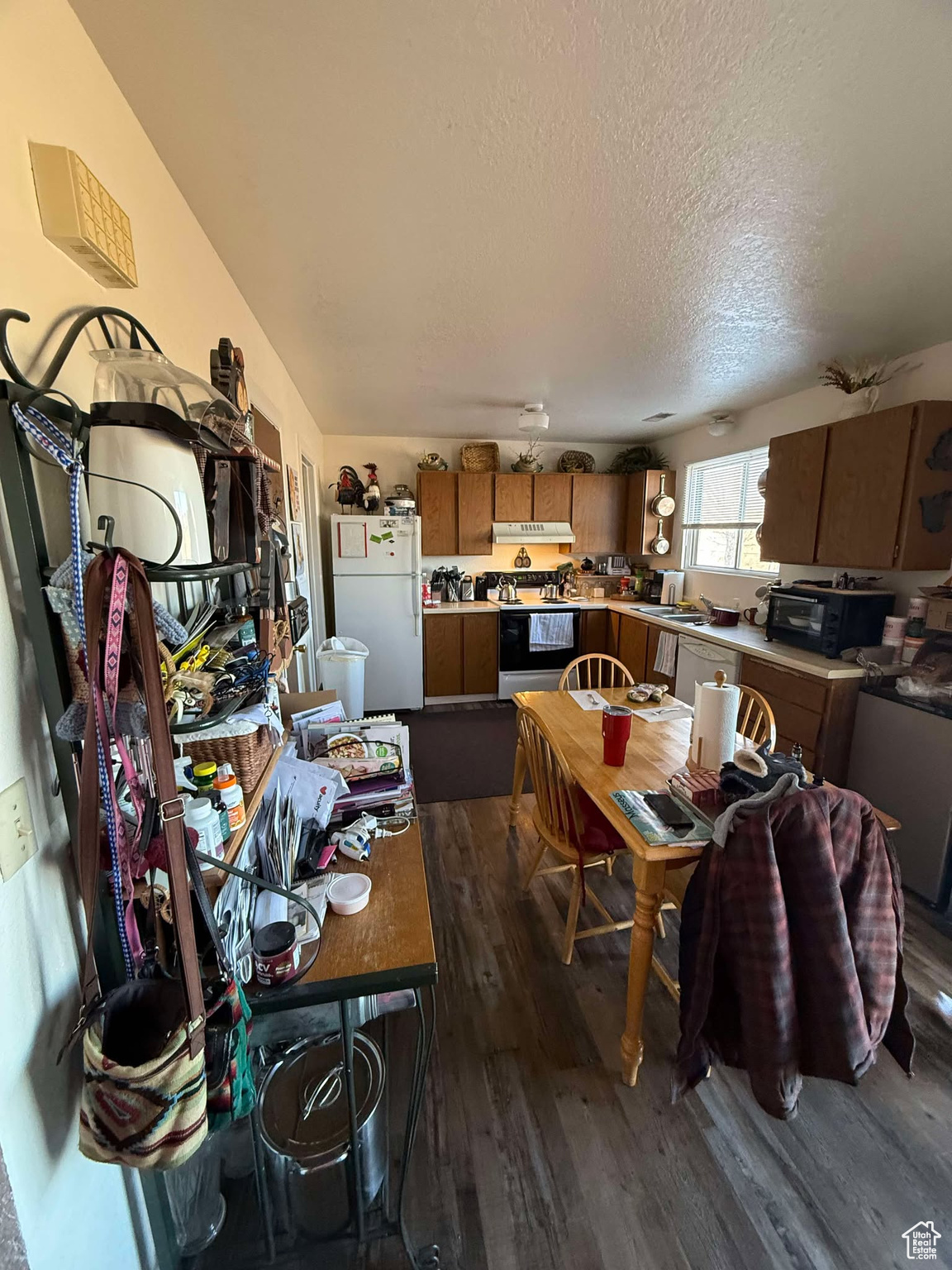 MEADOW VILLAGE SUBDIVISION - Residential