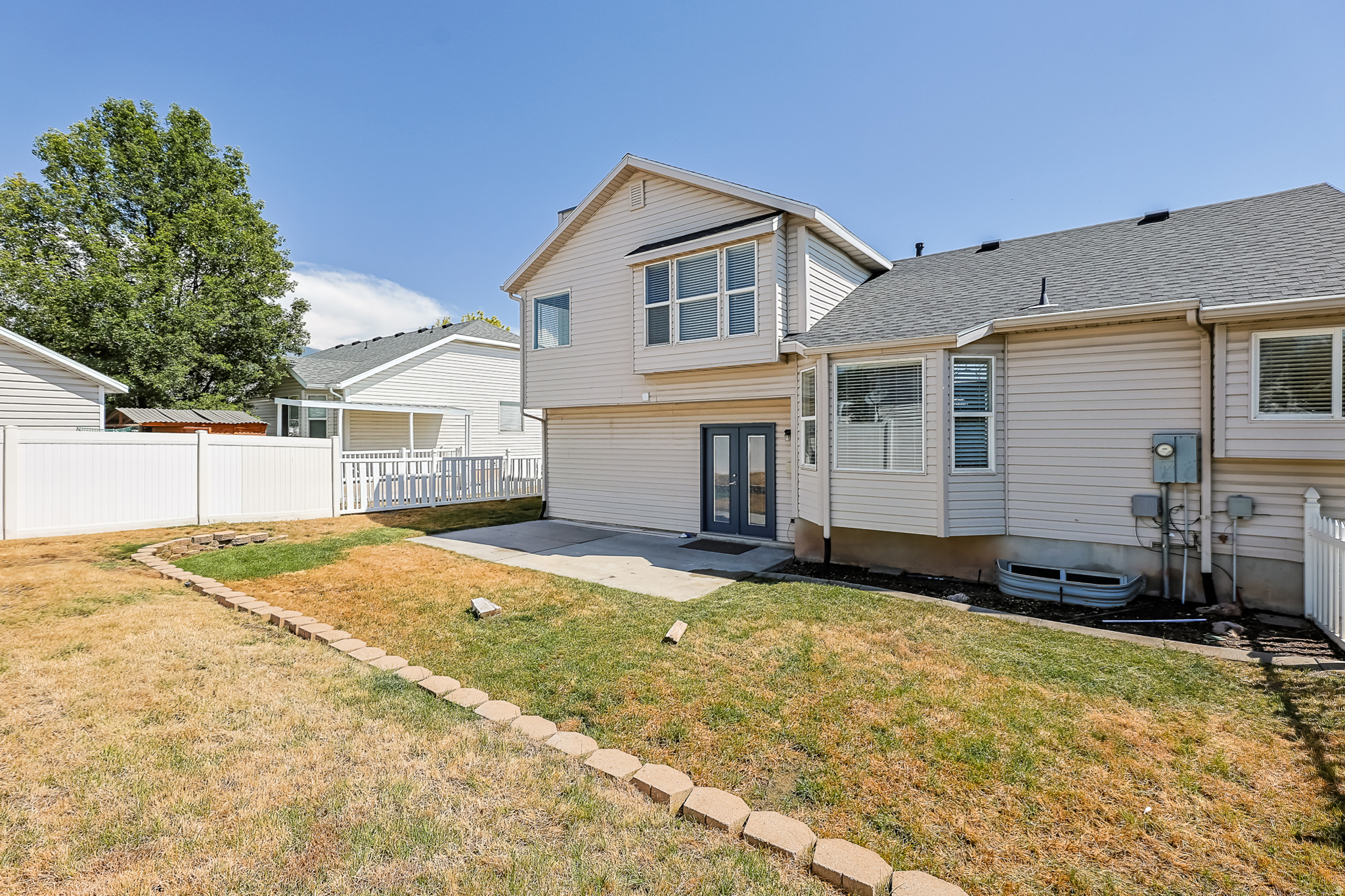 PARK MEADOWS - Residential
