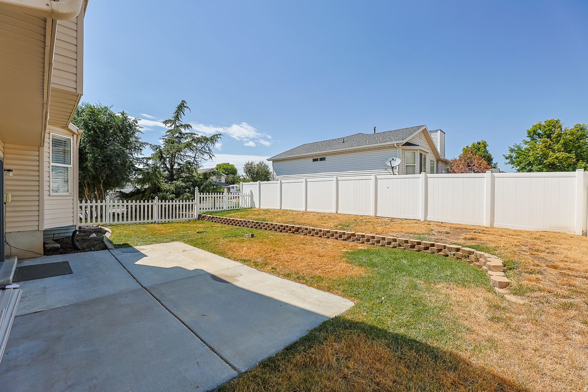 PARK MEADOWS - Residential