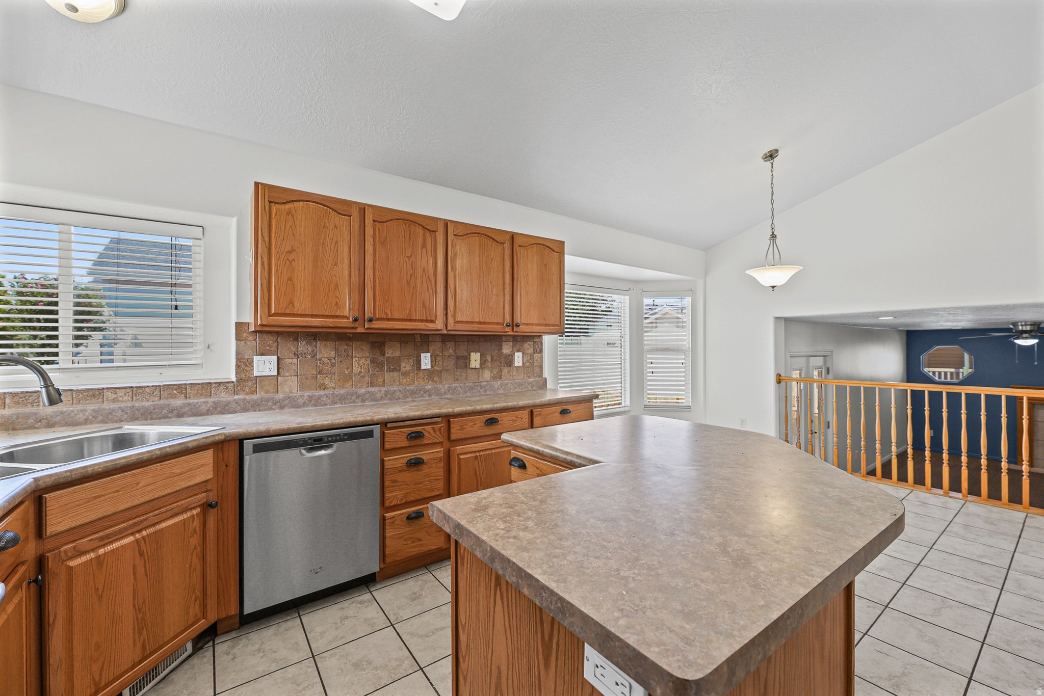 PARK MEADOWS - Residential