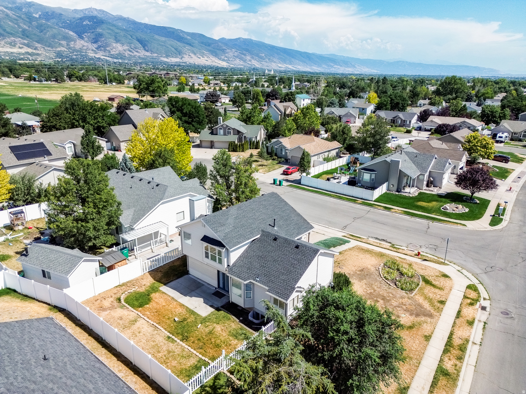 PARK MEADOWS - Residential