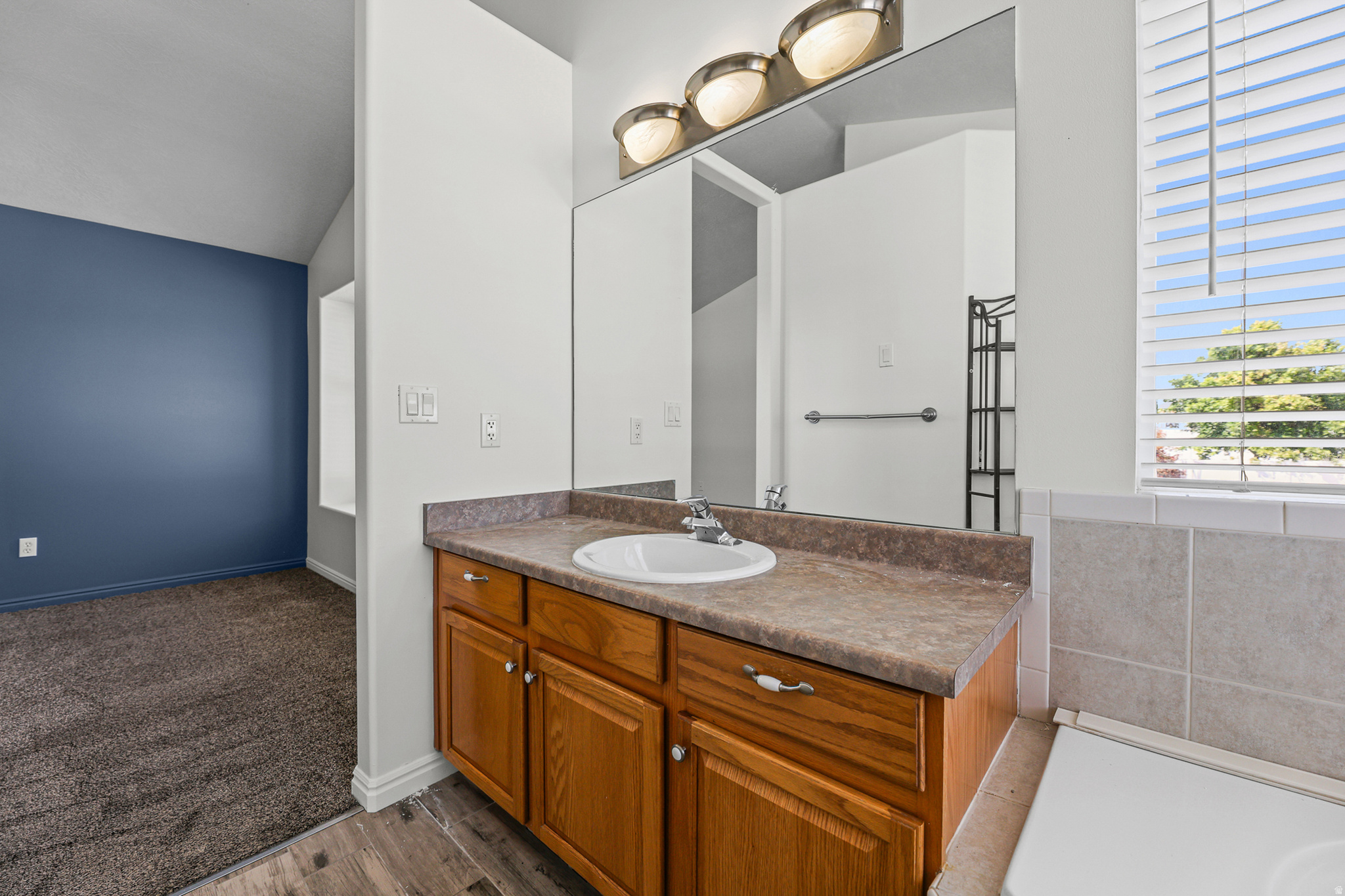 PARK MEADOWS - Residential