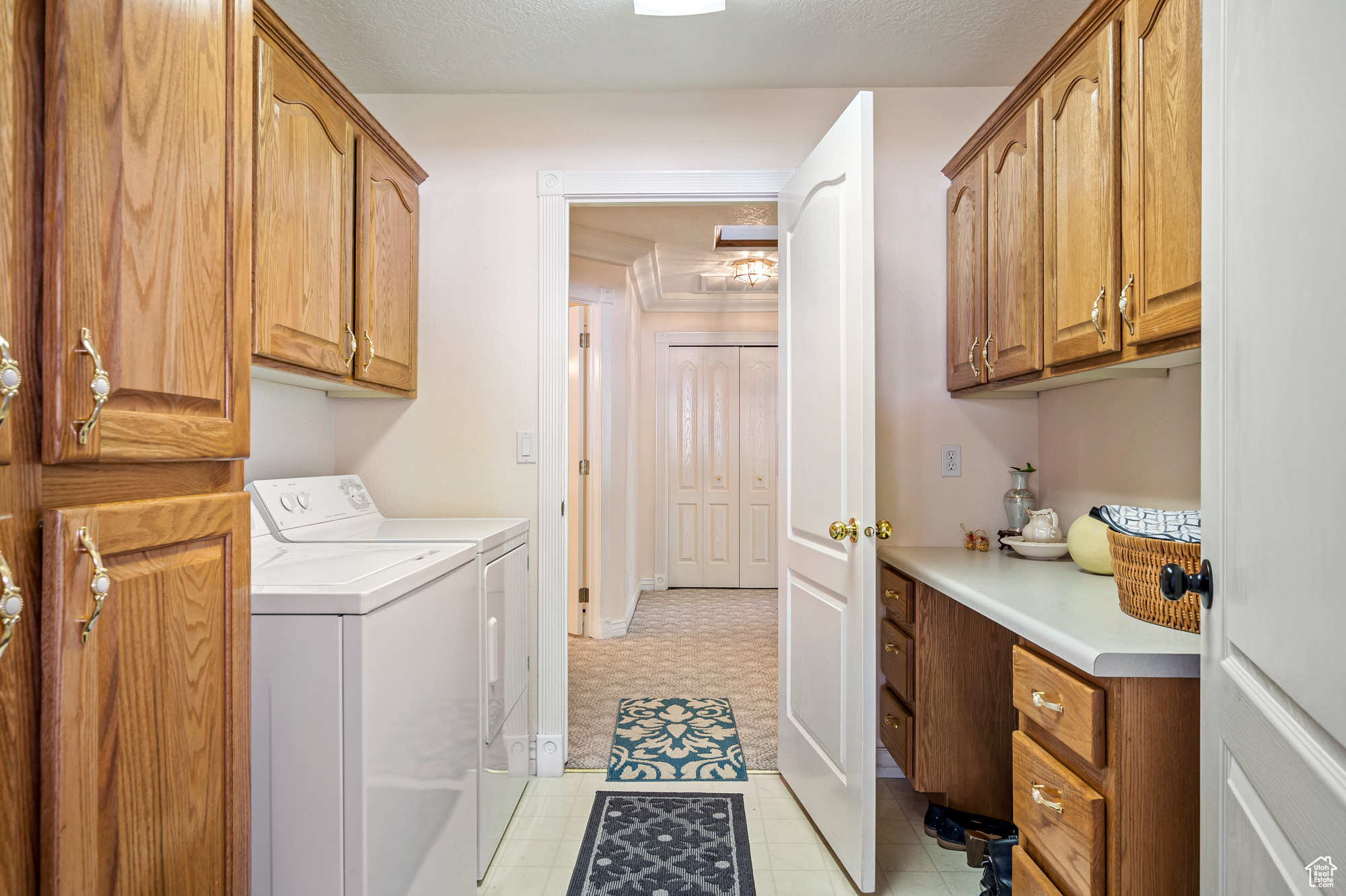 CRYSTAL LAKES - Residential