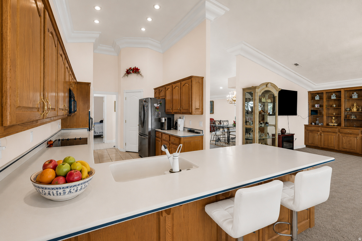 CRYSTAL LAKES - Residential