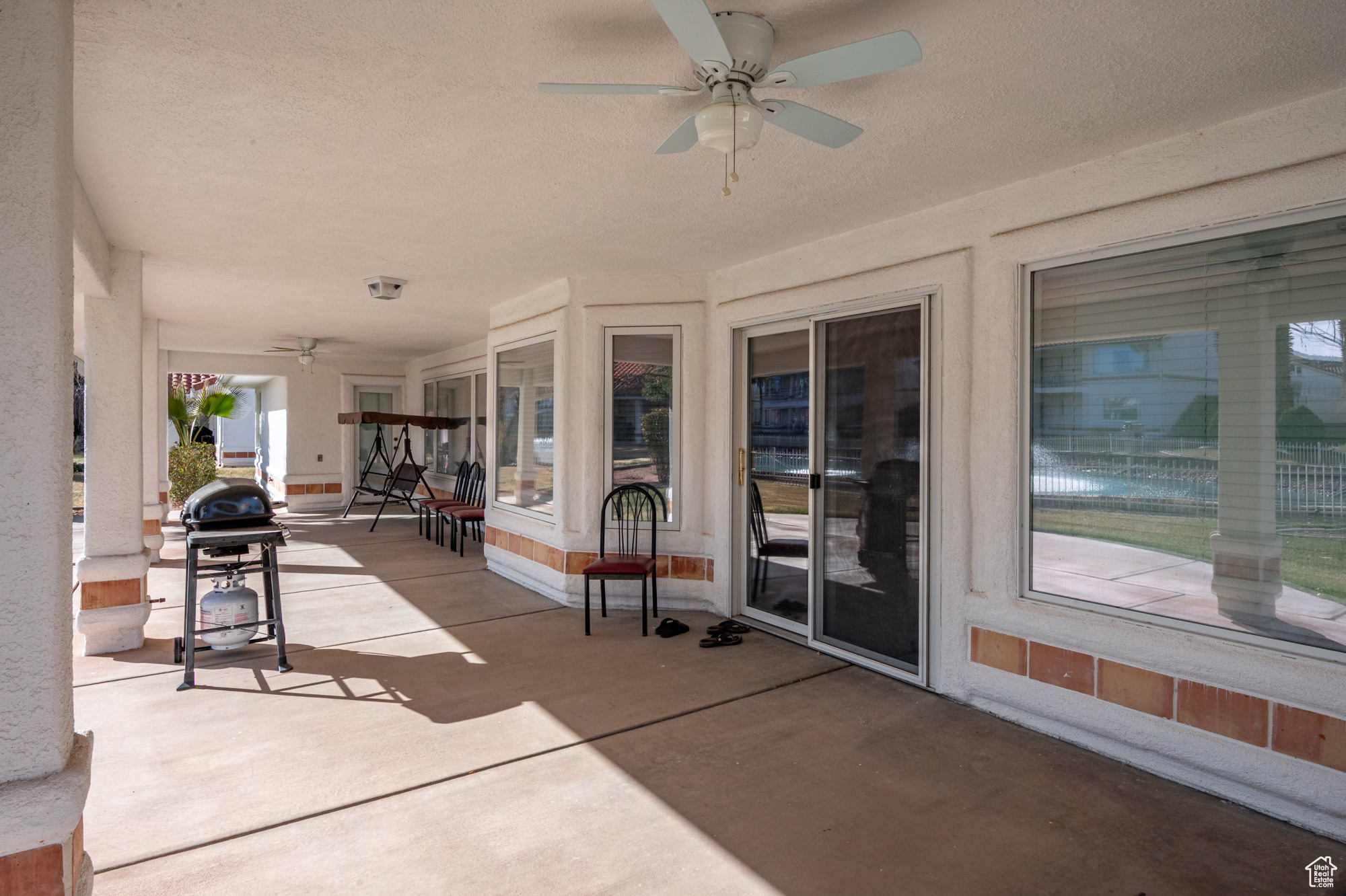 CRYSTAL LAKES - Residential