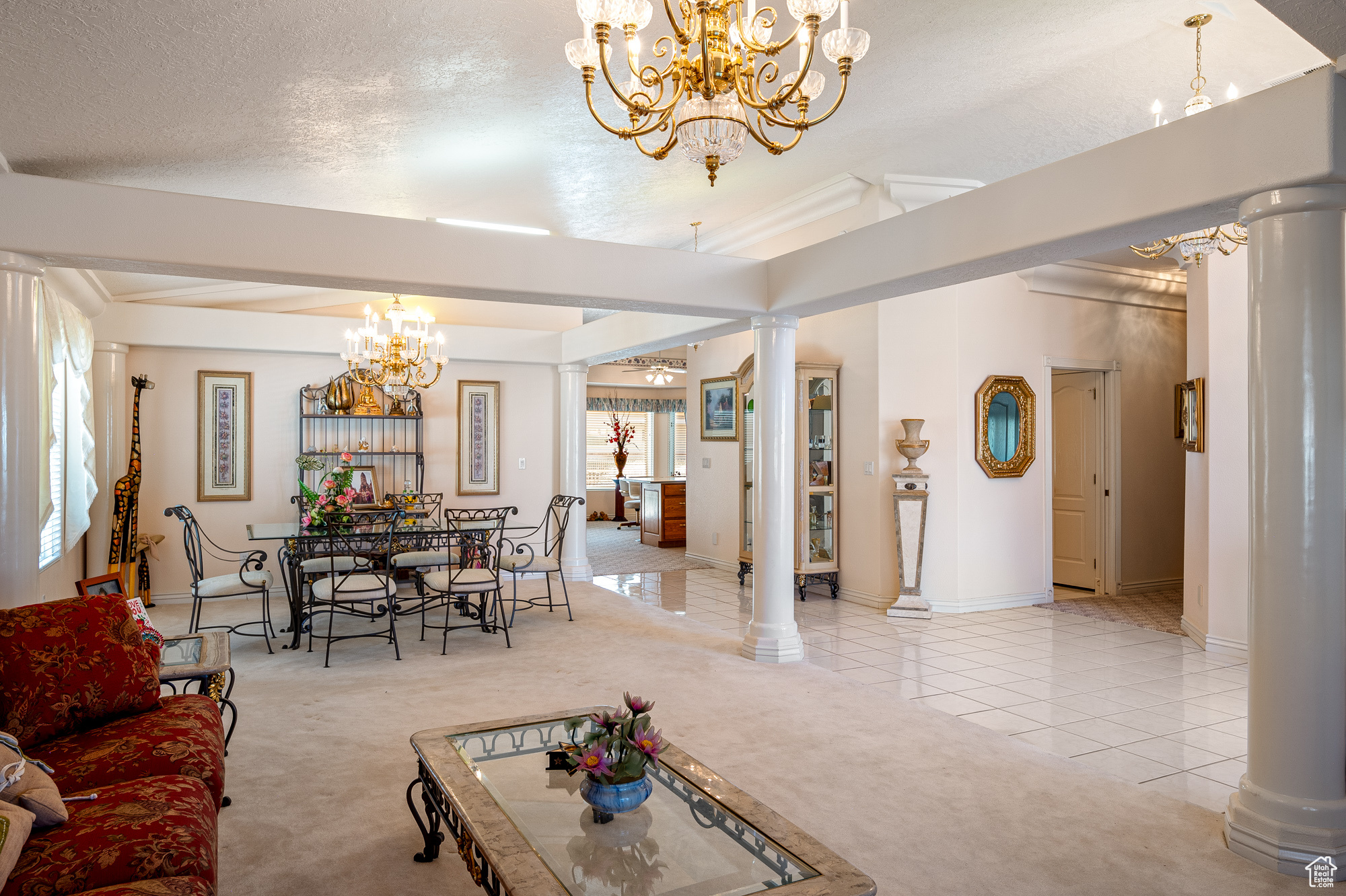 CRYSTAL LAKES - Residential