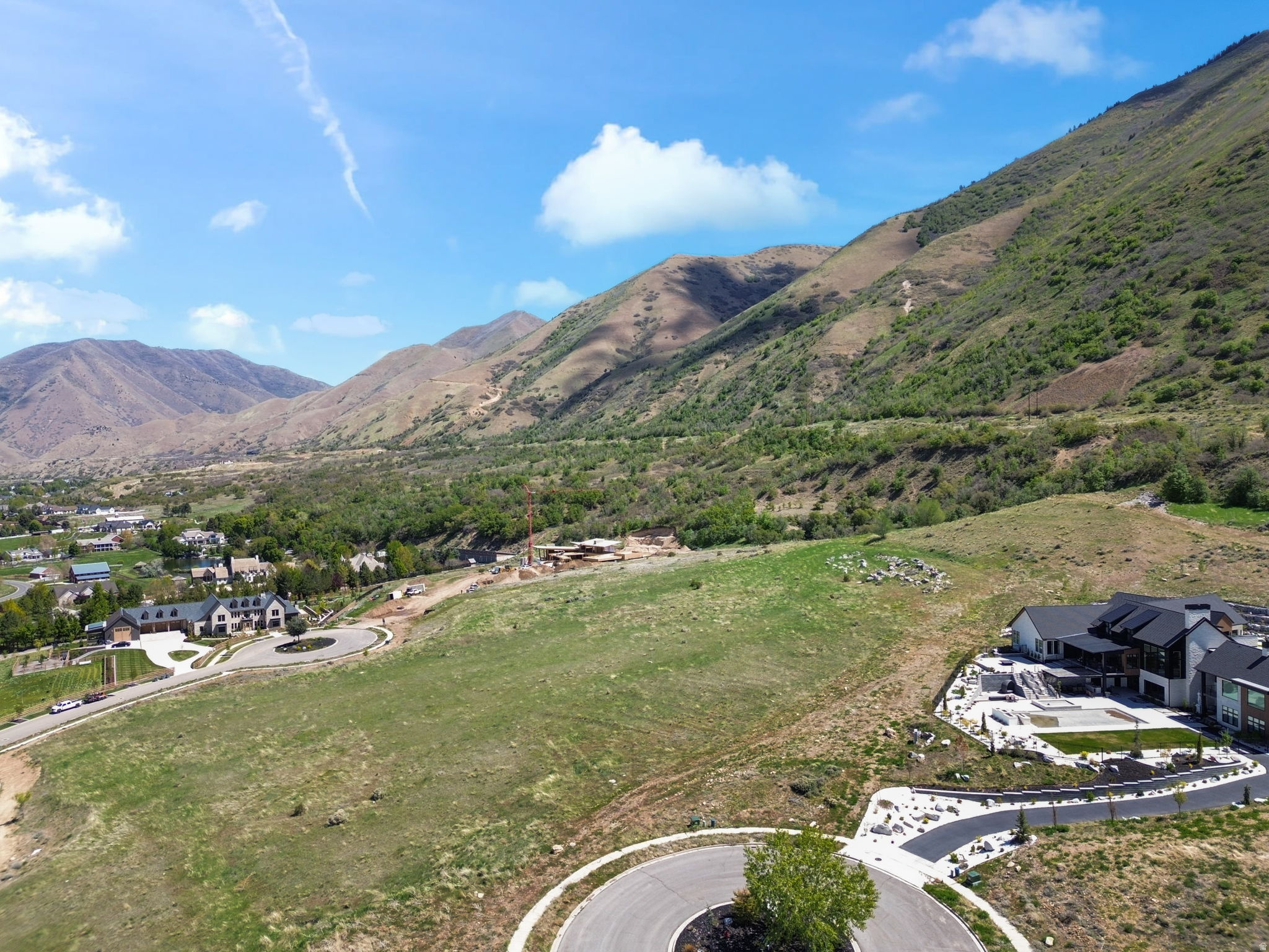 Rare opportunity to own 3.11 acres on a quiet cul-de-sac in one of Mapleton's most coveted neighborhoods, The Preserve. Nestled against the foothills of Maple Mountain, this property offers the perfect blend of privacy, space, and breathtaking scenery. Enjoy panoramic views stretching across all of Utah Valley and Utah Lake, sunsets here are unmatched. With ample room to design and build your dream home, this is where luxury living meets the beauty of the outdoors.