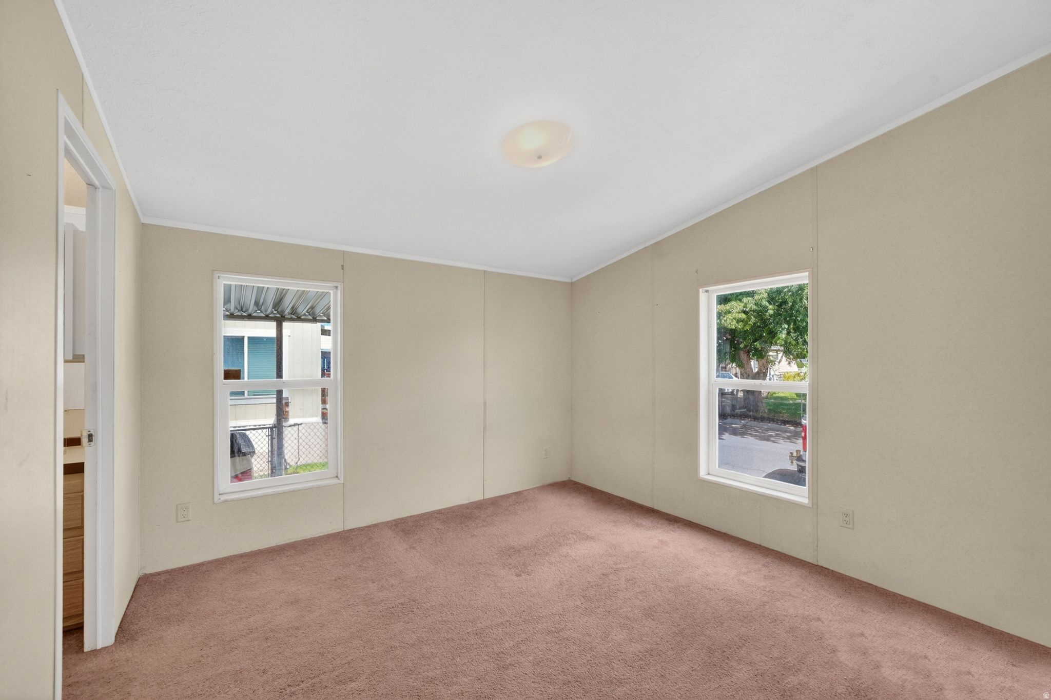 MEADOWBROOK - Residential