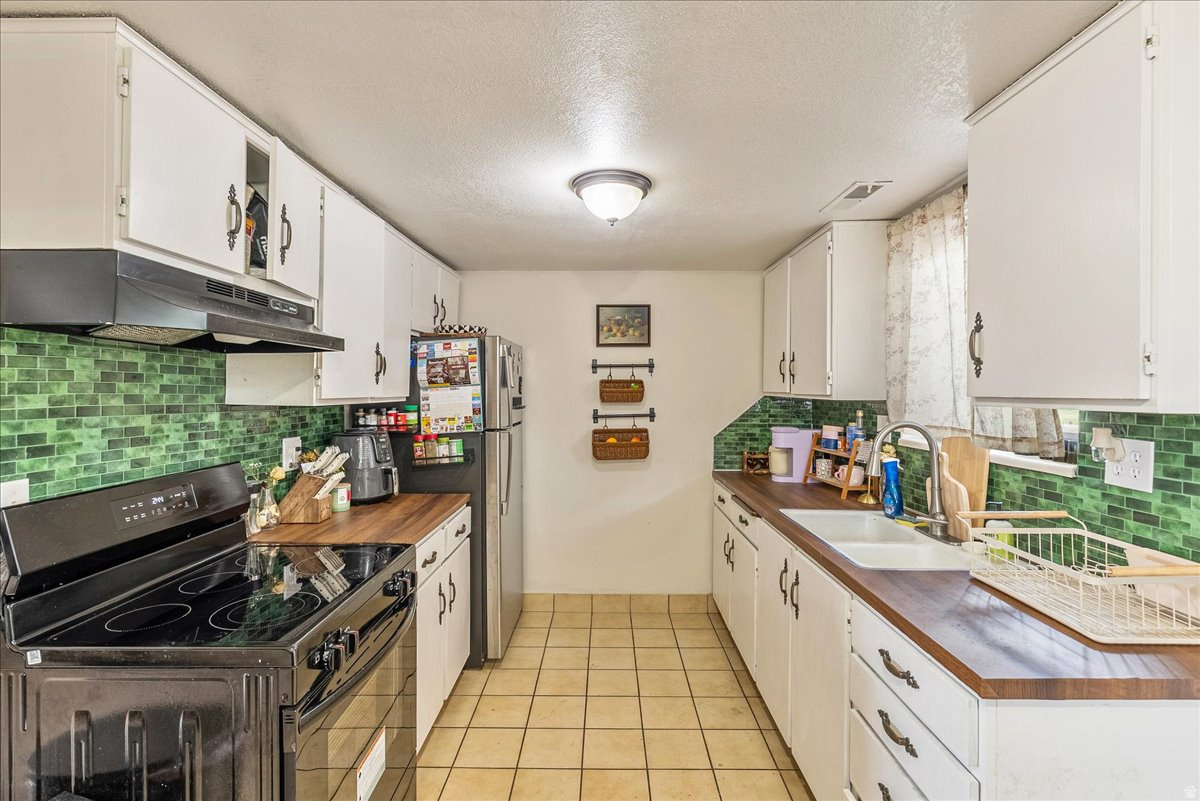 MONTEREY GARDENS SUB - Residential