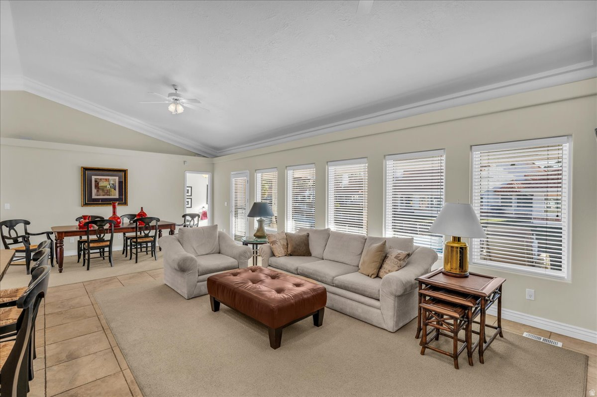 CRYSTAL LAKES TOWHOMES - Residential