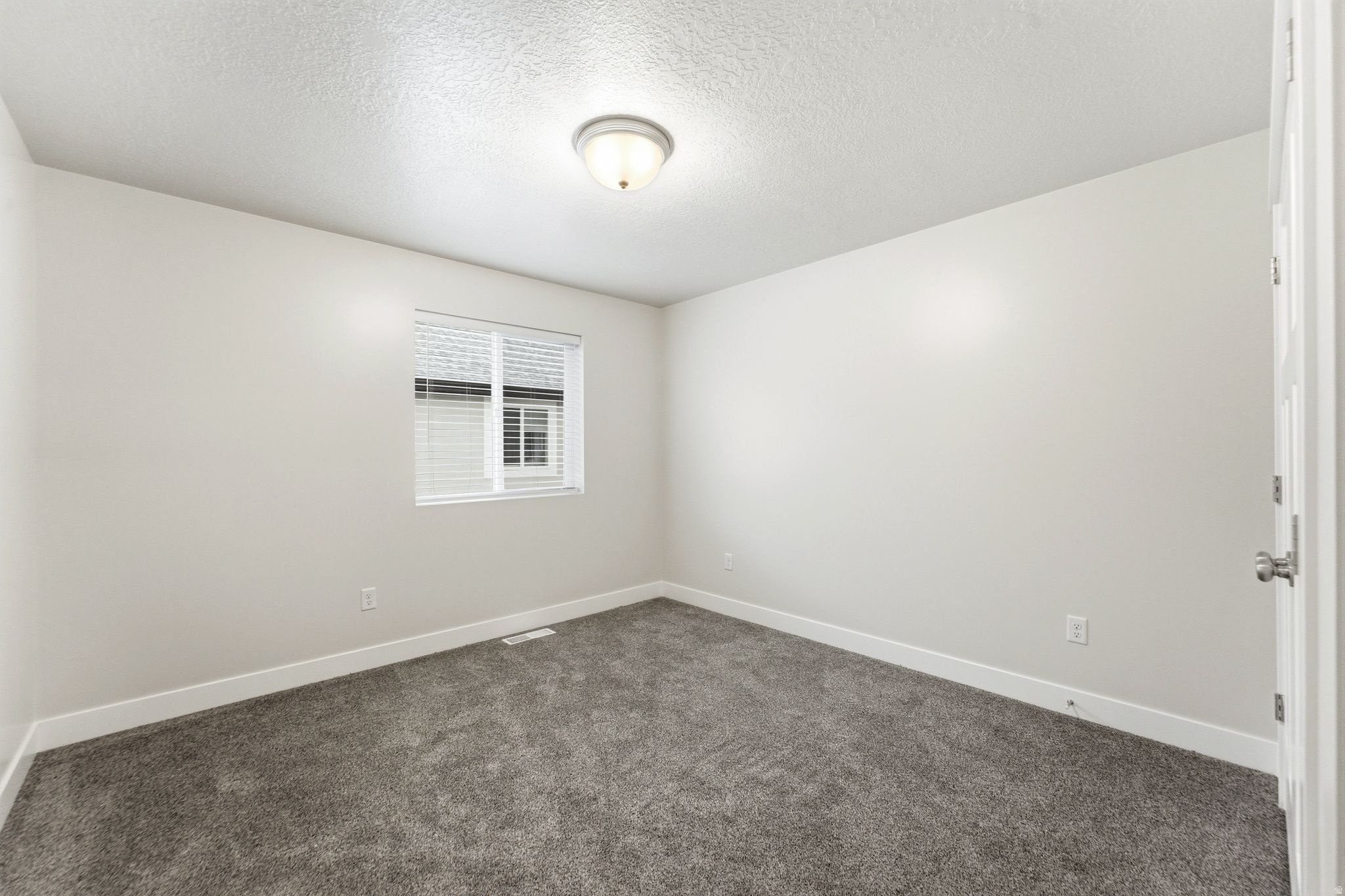 RIVERSTONE - Residential