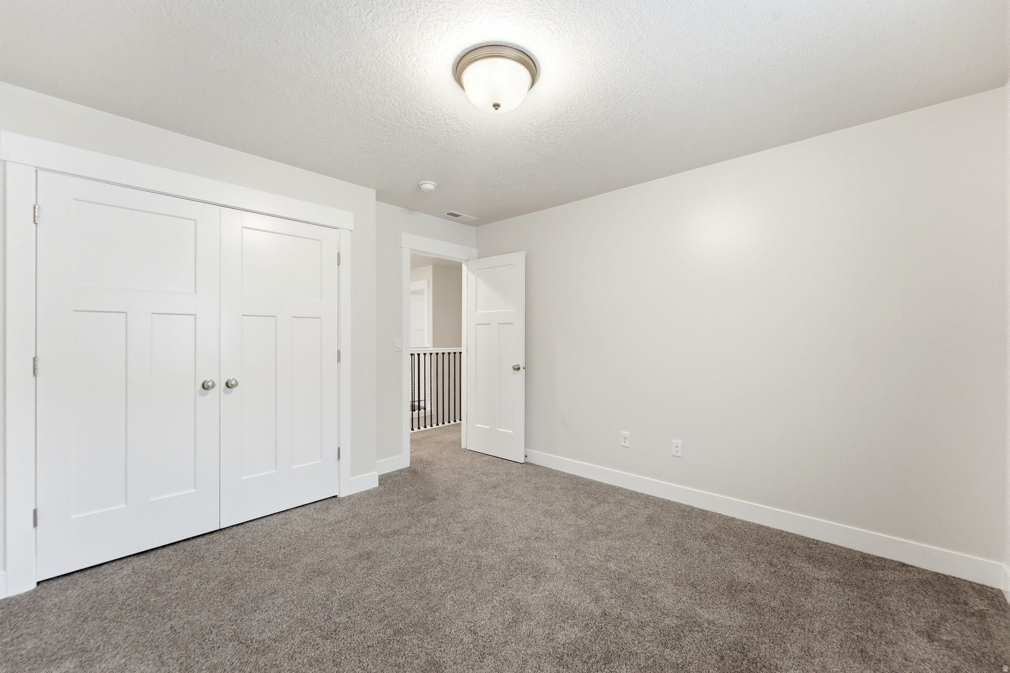 RIVERSTONE - Residential