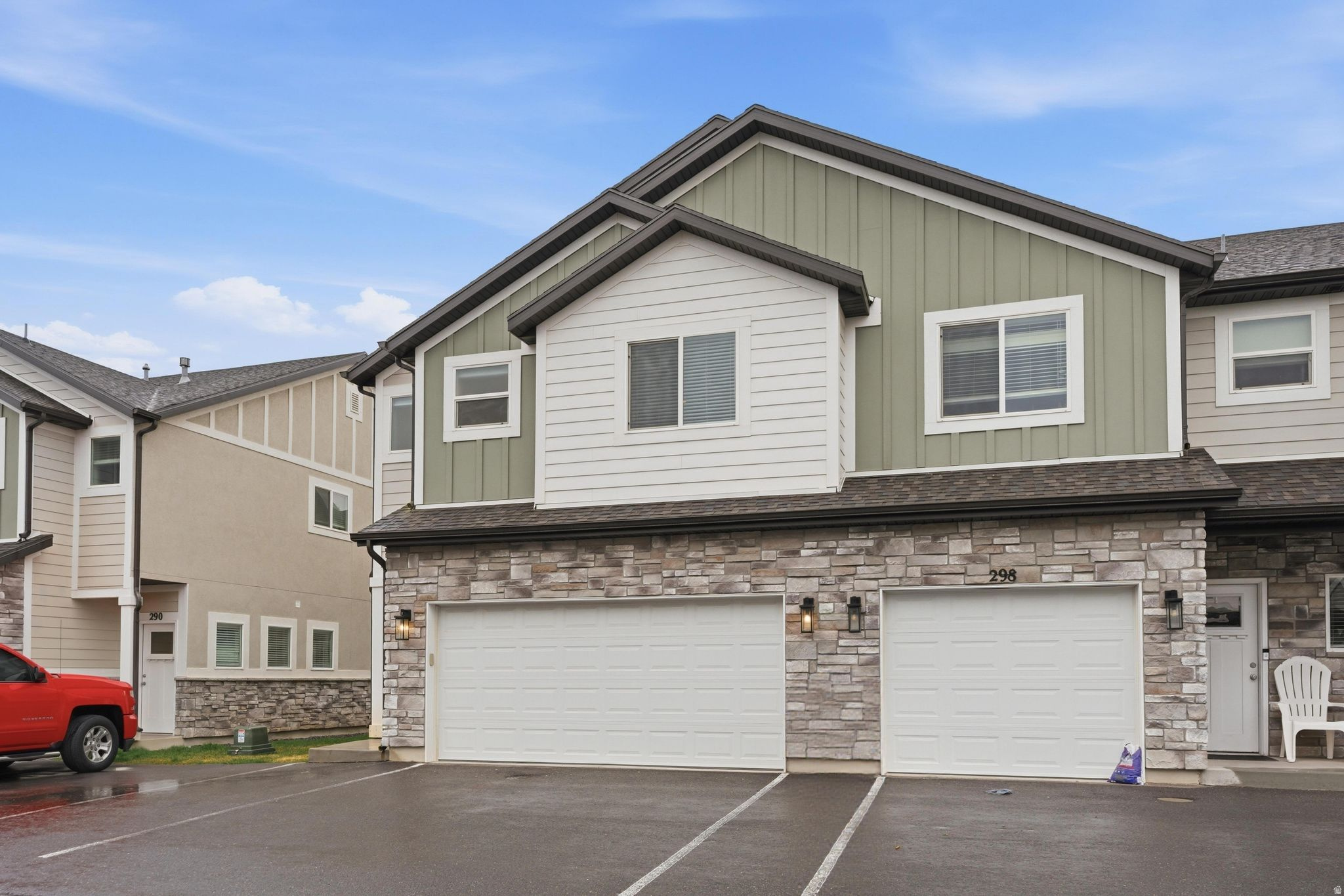 RIVERSTONE - Residential