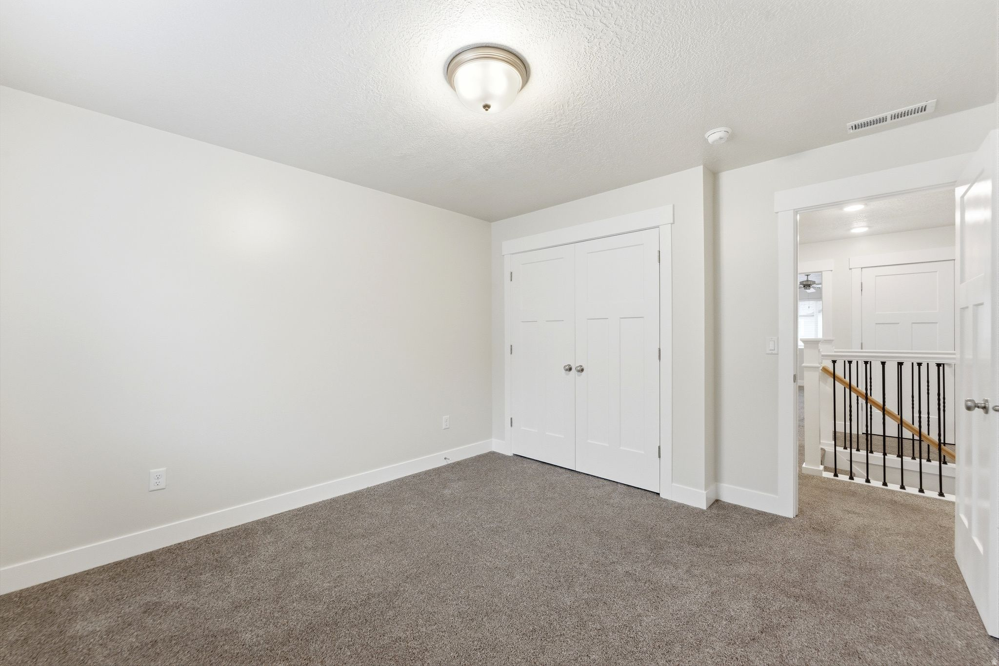 RIVERSTONE - Residential