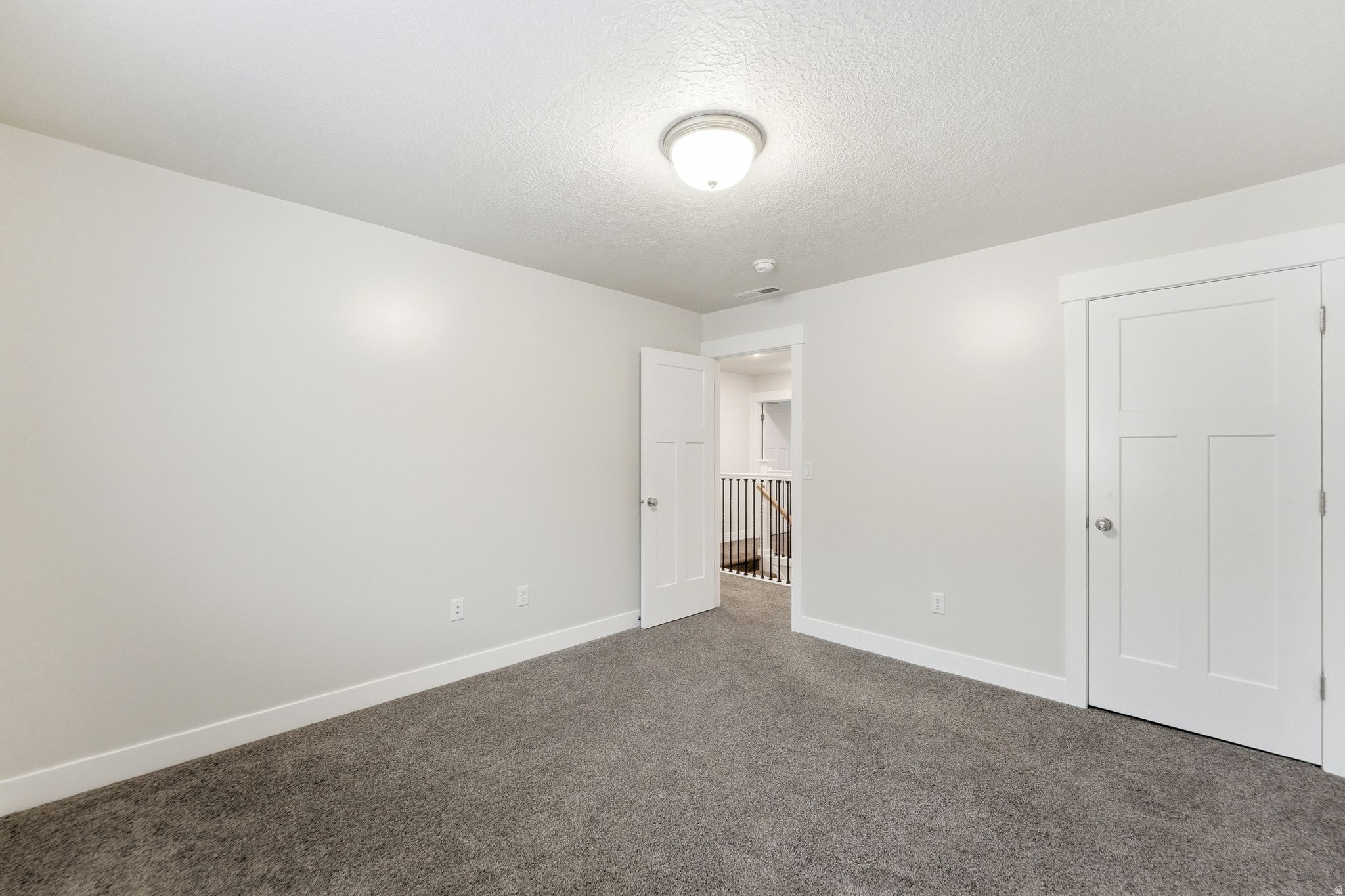 RIVERSTONE - Residential