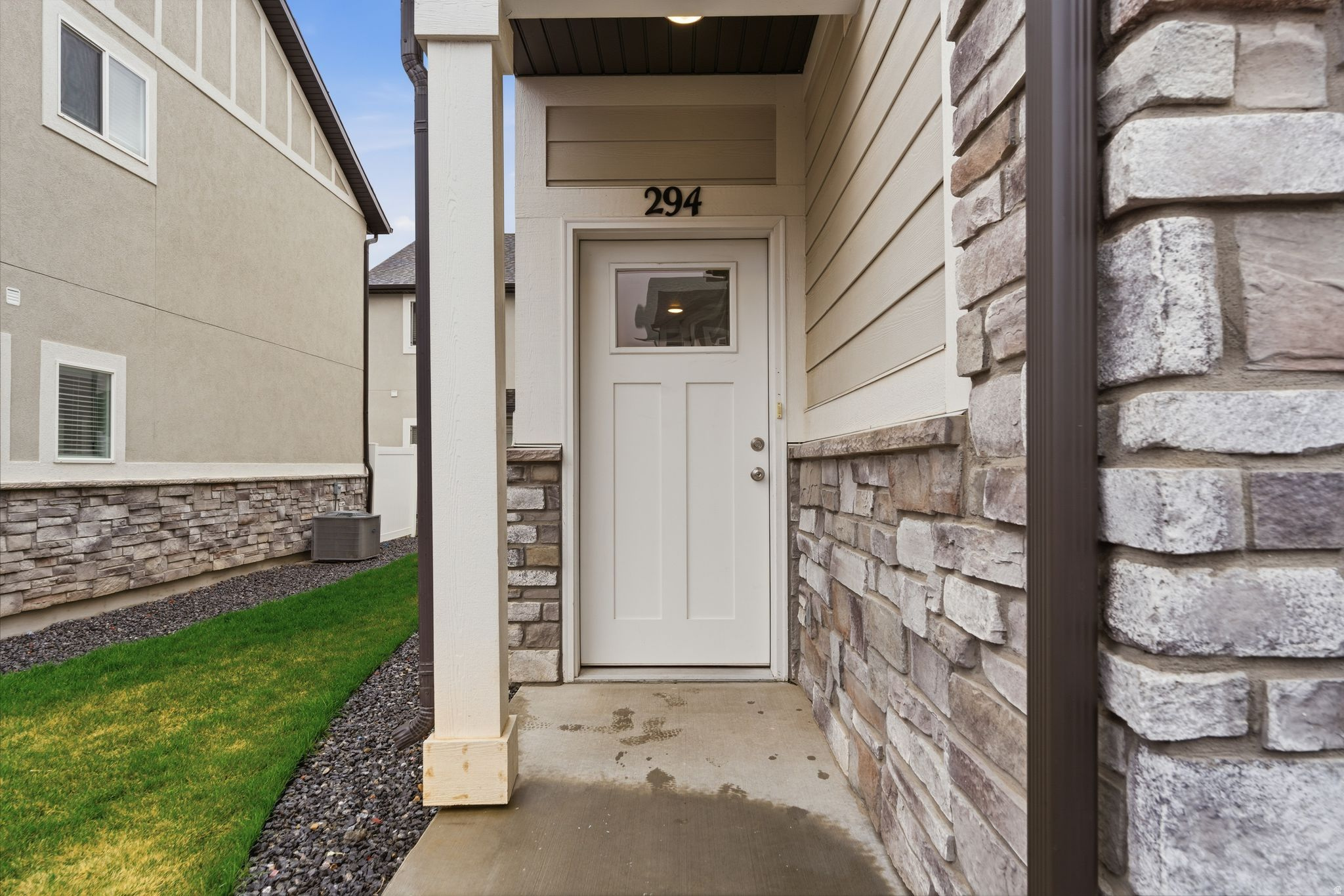 RIVERSTONE - Residential