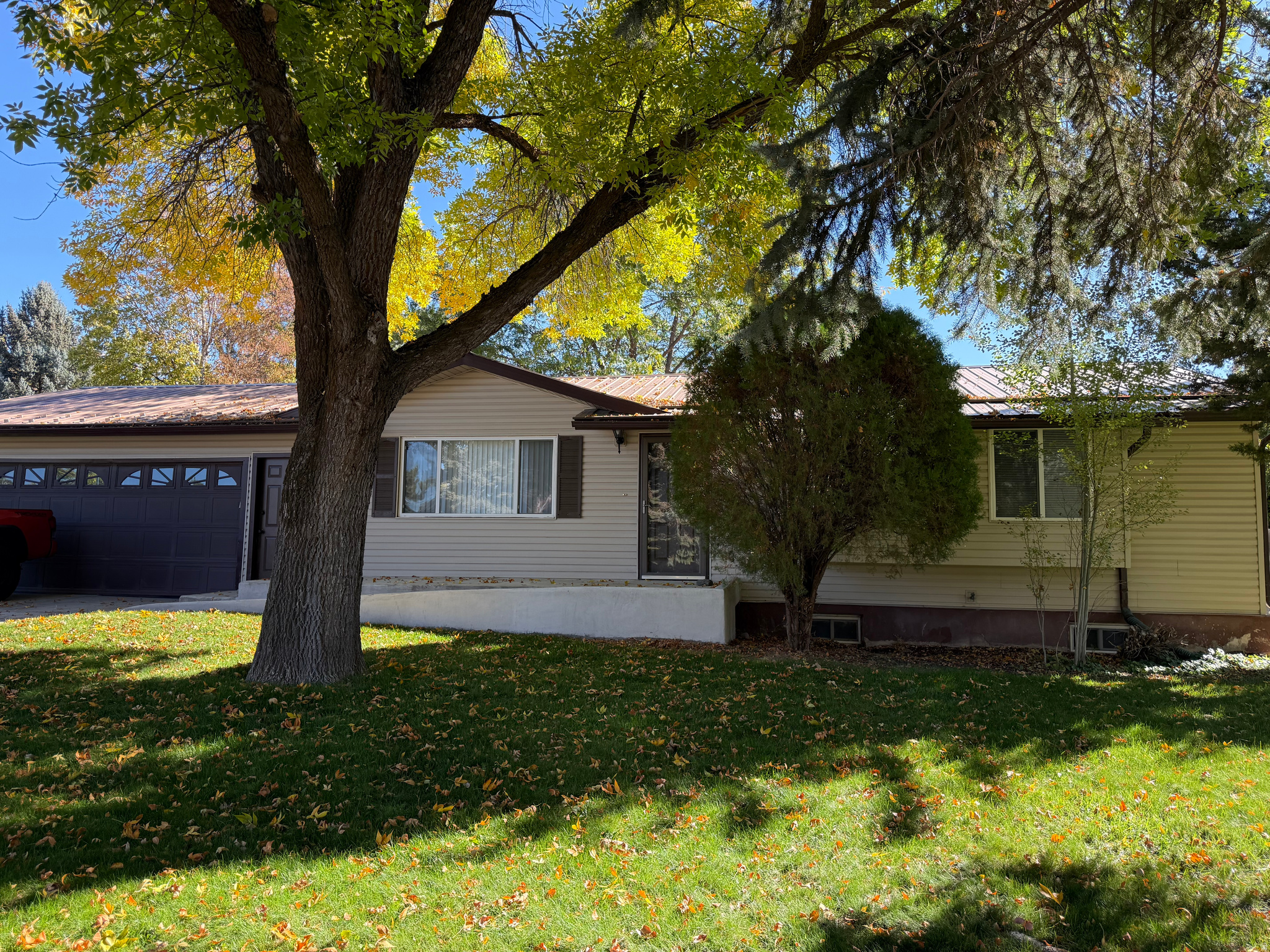 Newly Updated Kitchen with Custom Cabinets,  Granite Countertops, New Appliances.  Fully-Finished, Updated Home.  5 Bedrooms/3 Baths/ and 2 Family Rooms.  Conveniently Located! Updates include:  Painting, Flooring Bathrooms,Kitchen and Deck. Oversized Garage.