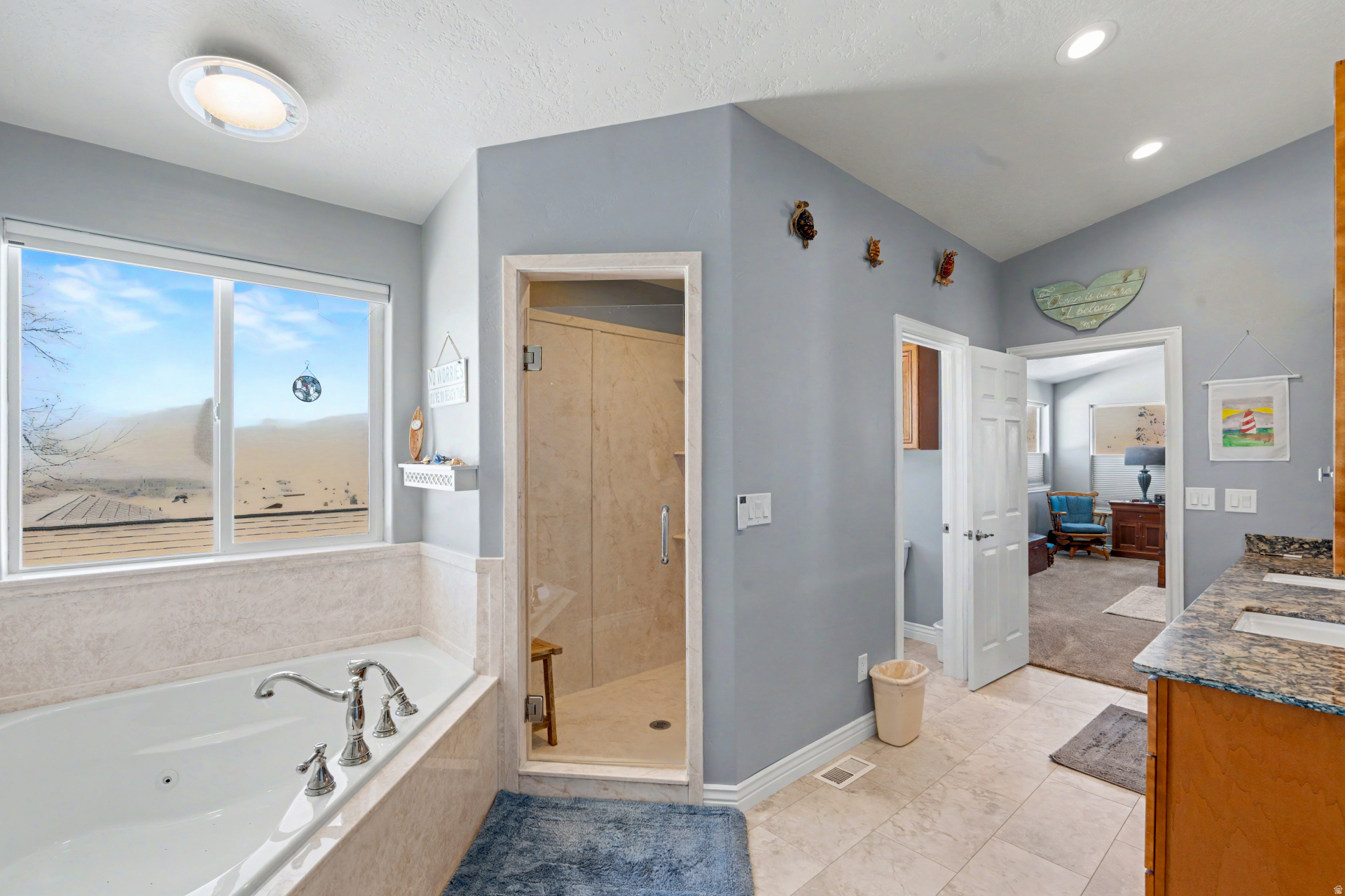 EMERALD HILLS - Residential