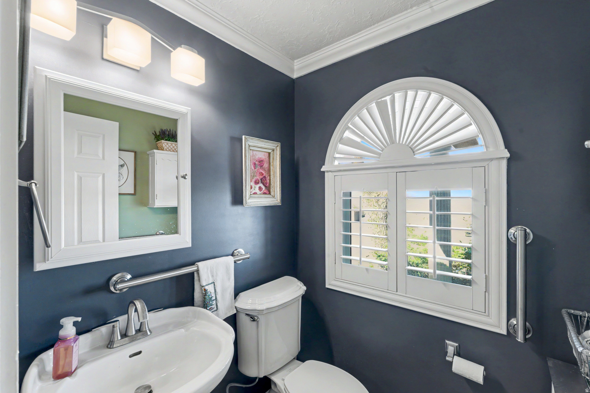 EMERALD HILLS - Residential