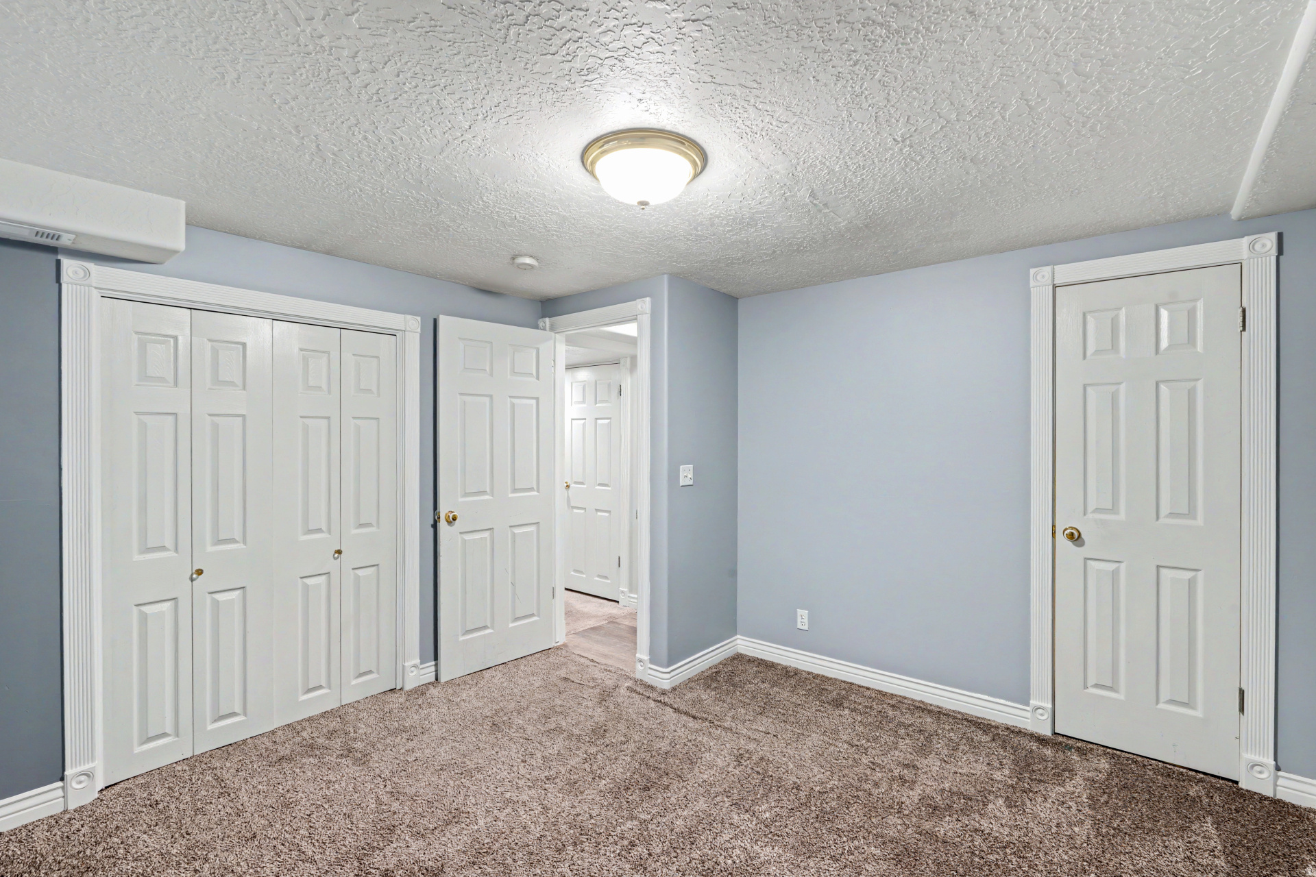 EMERALD HILLS - Residential