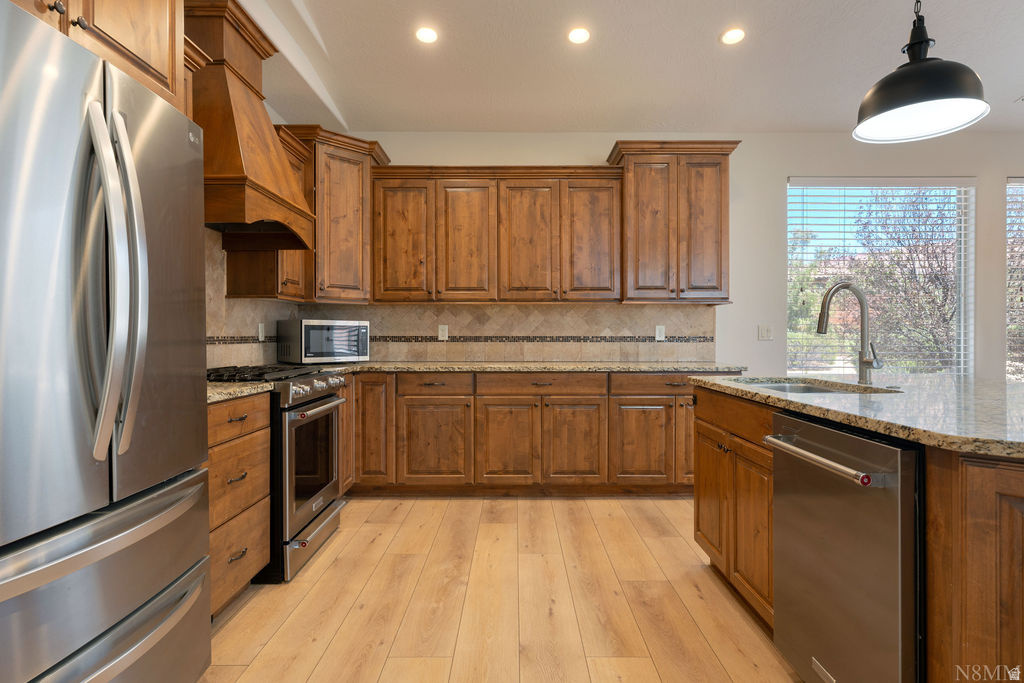 TENAYA ESTATES - Residential