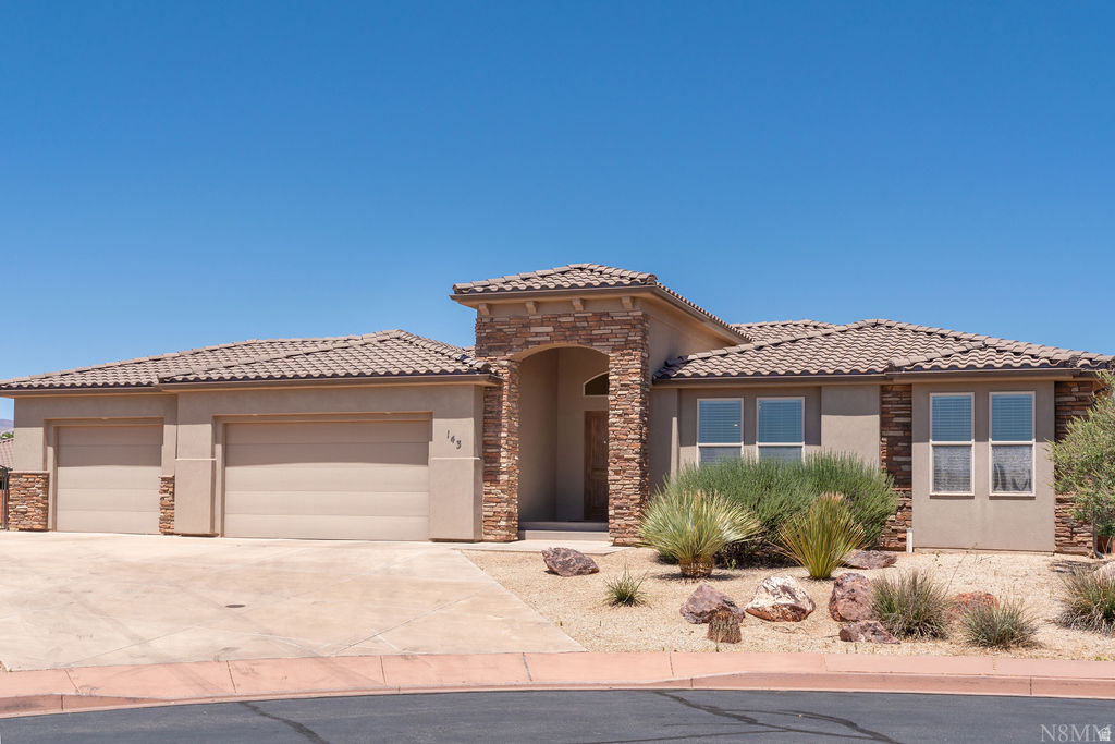 TENAYA ESTATES - Residential