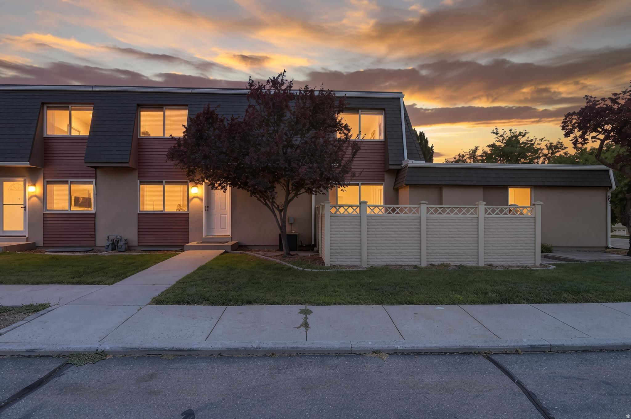 CLUSTER D, GLENMOOR COUNTRY ESTATES #1 - Residential