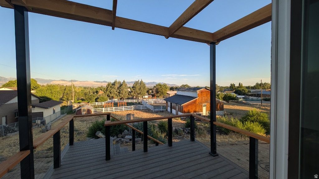 CRESCENT WOOD ESTATES - Residential
