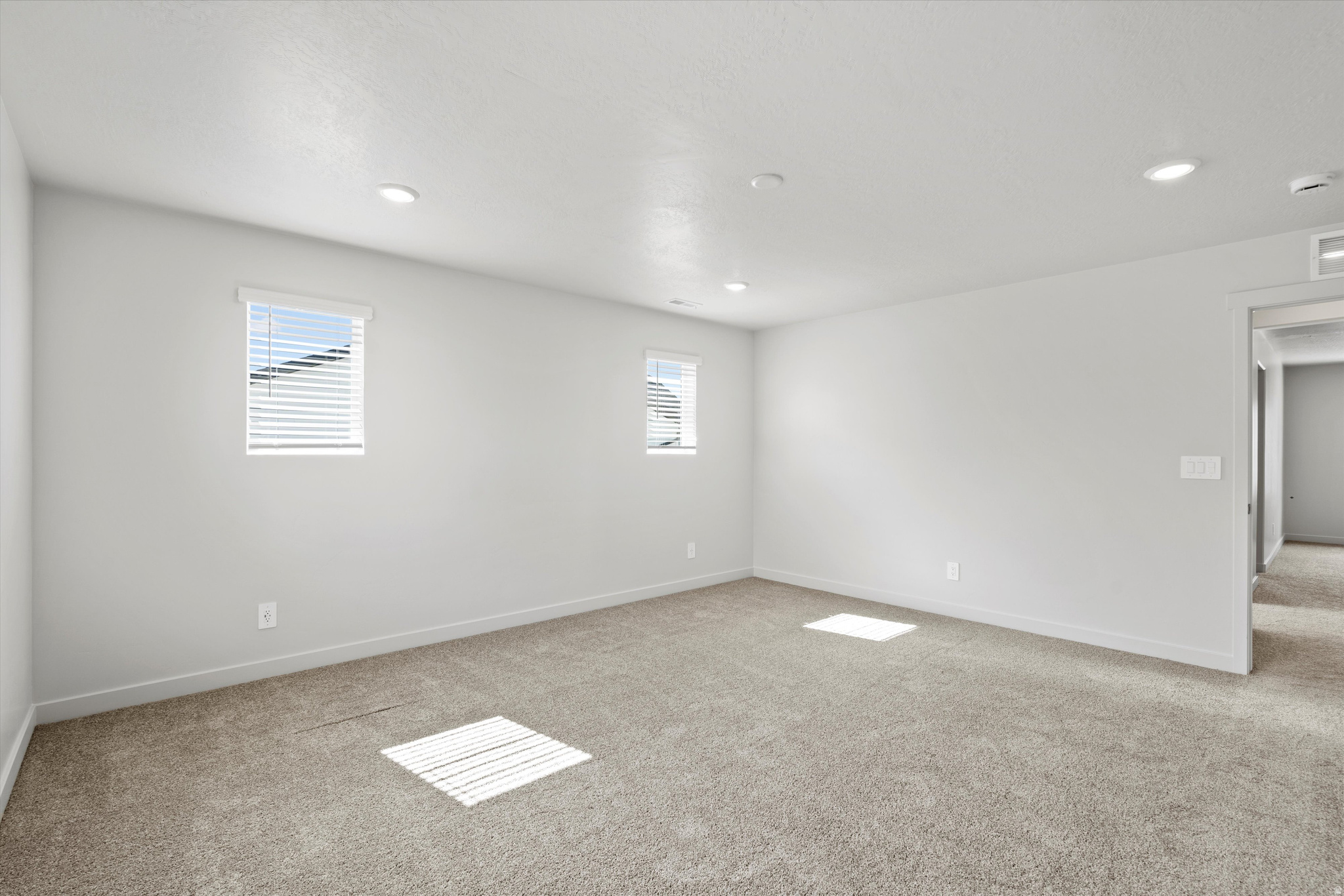 VISTA MEADOWS - Residential