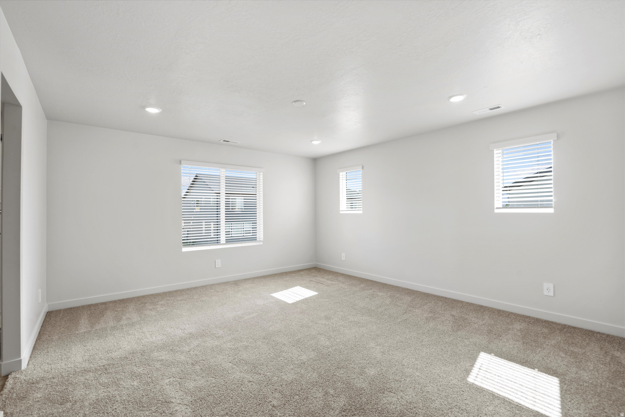VISTA MEADOWS - Residential