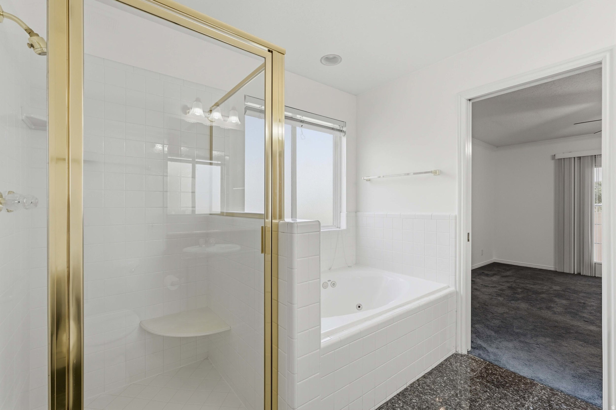 CORNERSTONE - Residential
