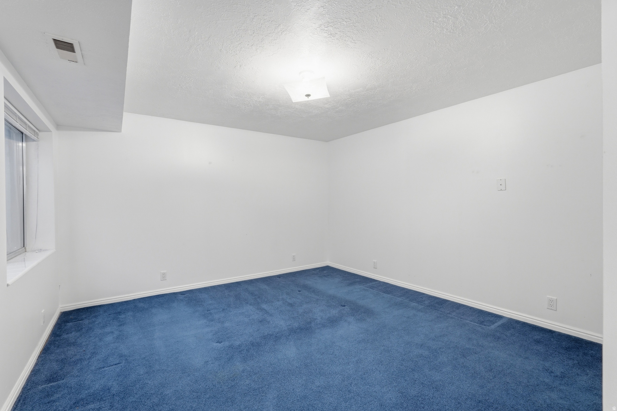 CORNERSTONE - Residential