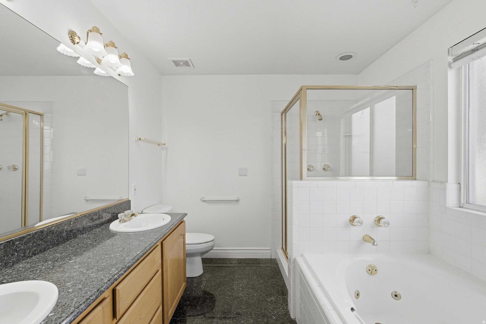 CORNERSTONE - Residential