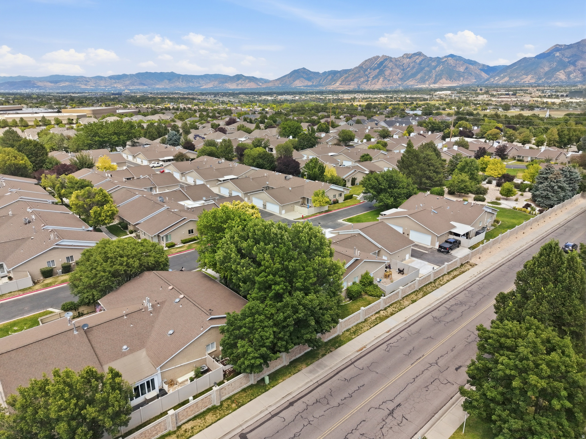 CORNERSTONE - Residential