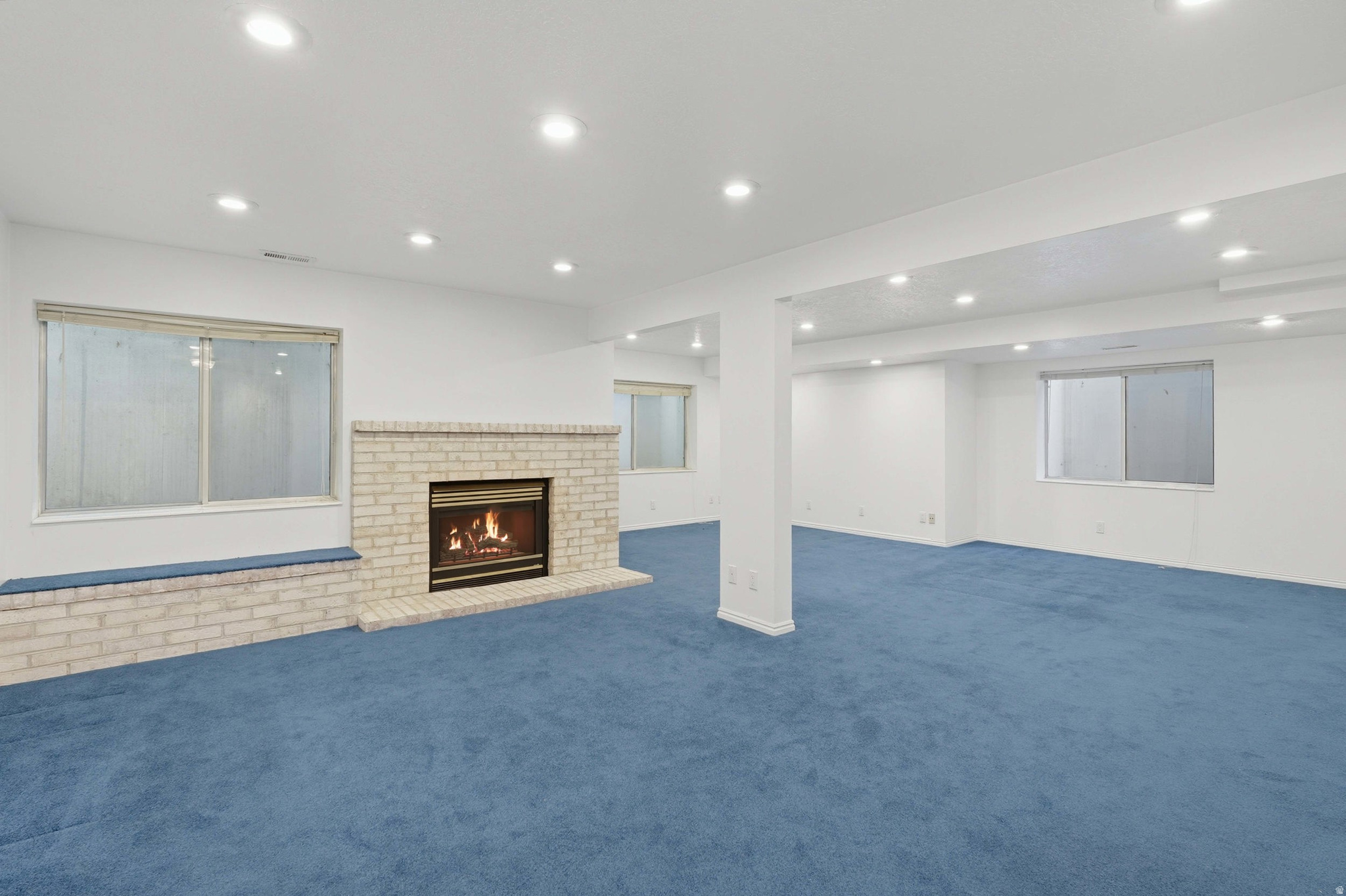 CORNERSTONE - Residential