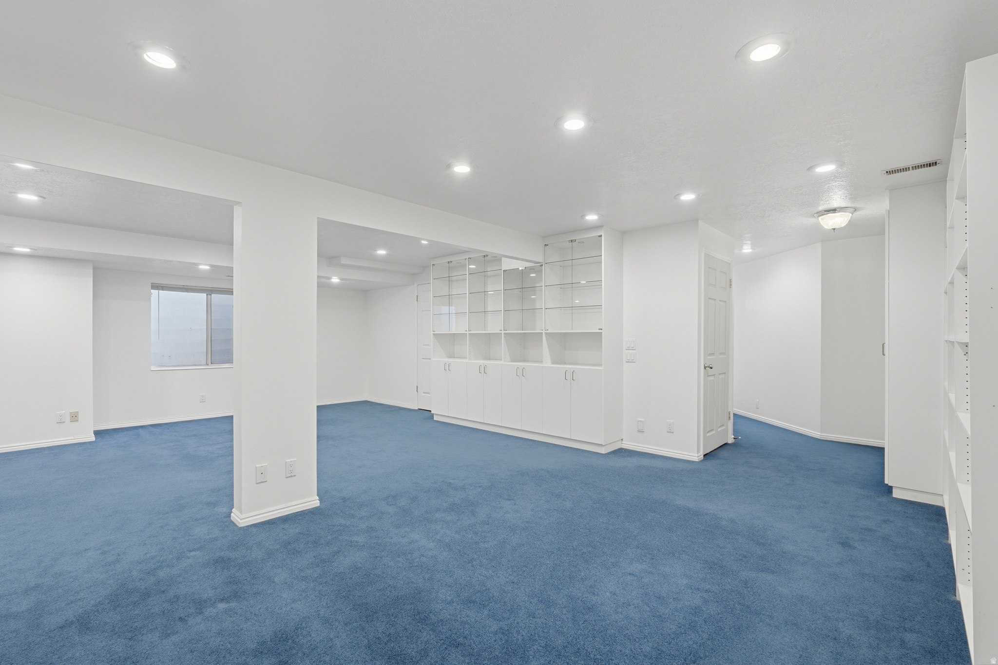 CORNERSTONE - Residential