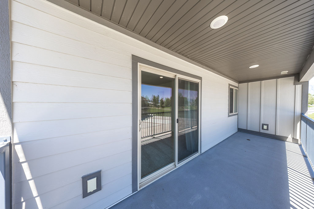 SPRINGWATER POINTE AT SLEEPY RIDGE - Residential