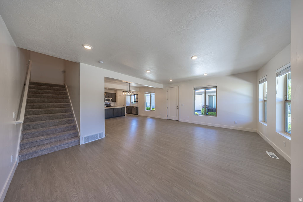 SPRINGWATER POINTE AT SLEEPY RIDGE - Residential