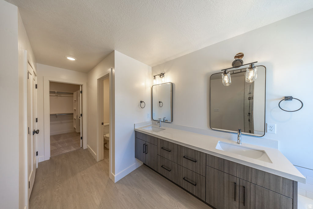 SPRINGWATER POINTE AT SLEEPY RIDGE - Residential